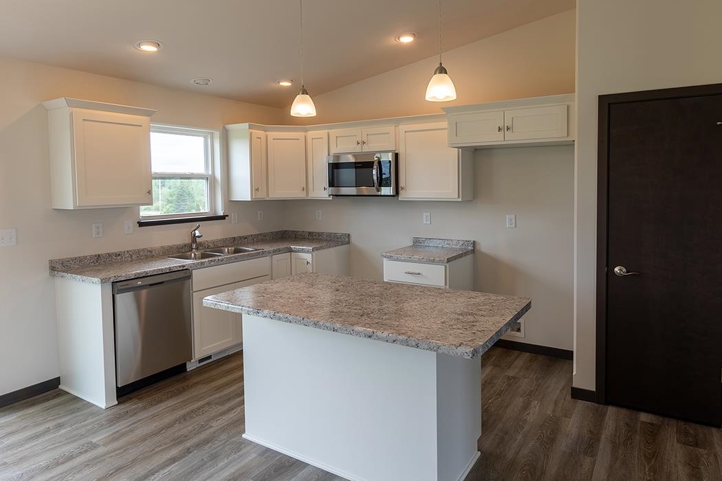 5508 Golla Road Property Photo 2