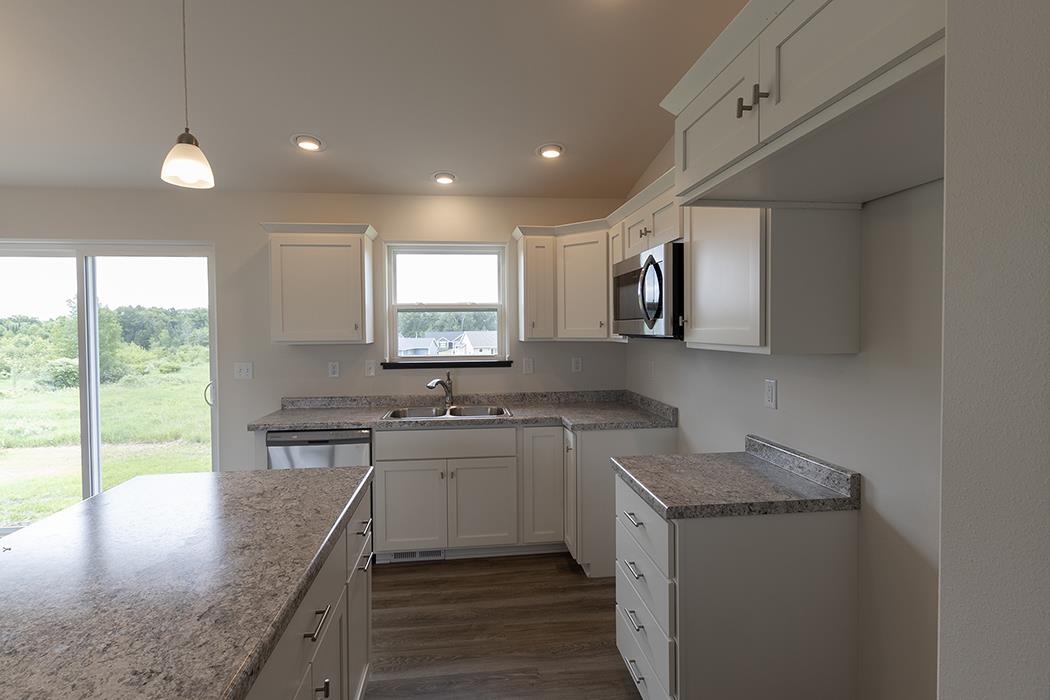 5508 Golla Road Property Photo 6