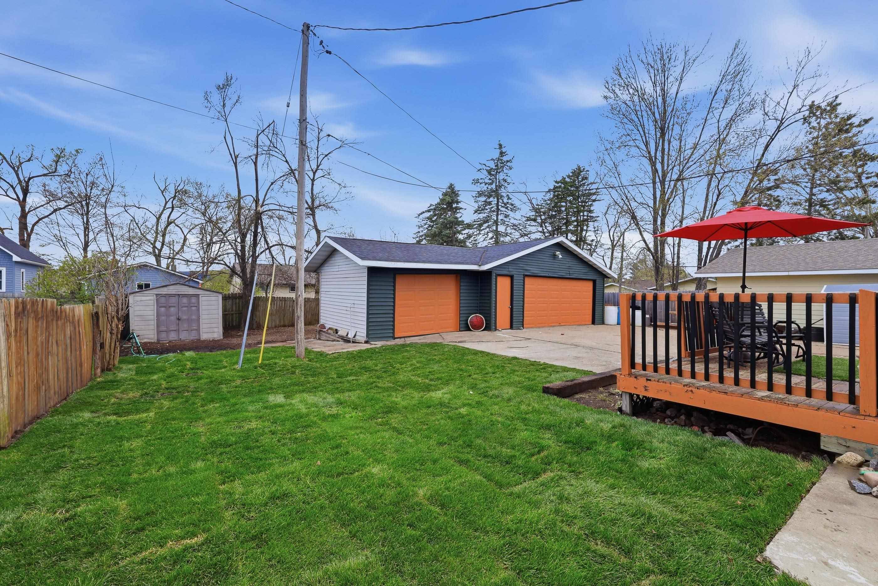 2924 Lindbergh Avenue Property Photo 6