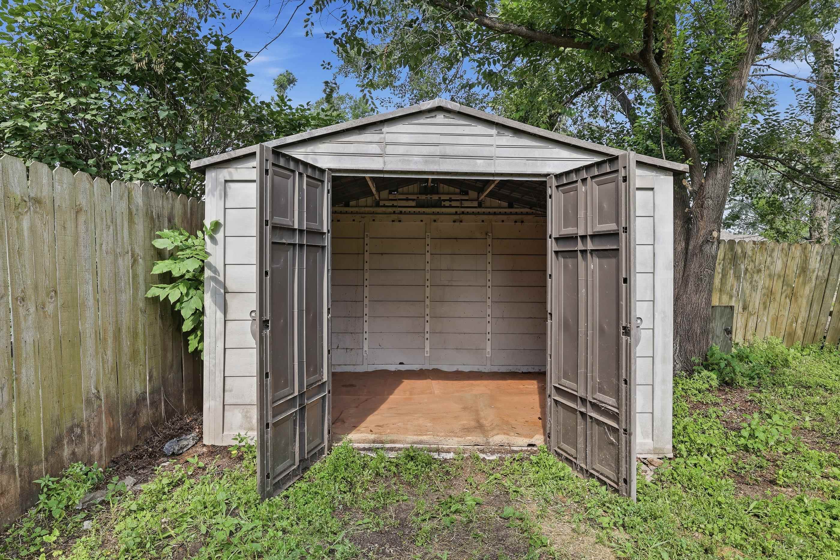 2924 Lindbergh Avenue Property Photo 44