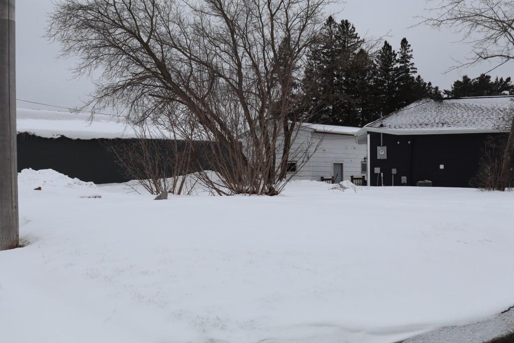 459 Division Street Property Photo 2