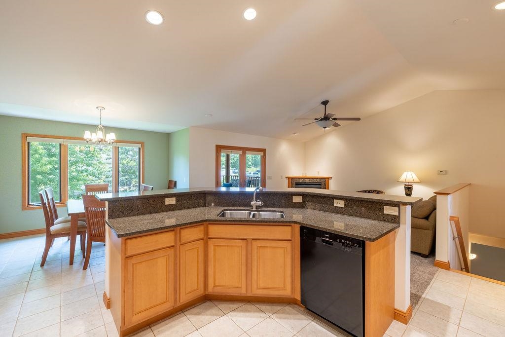 209 Morningside Drive Property Photo 7