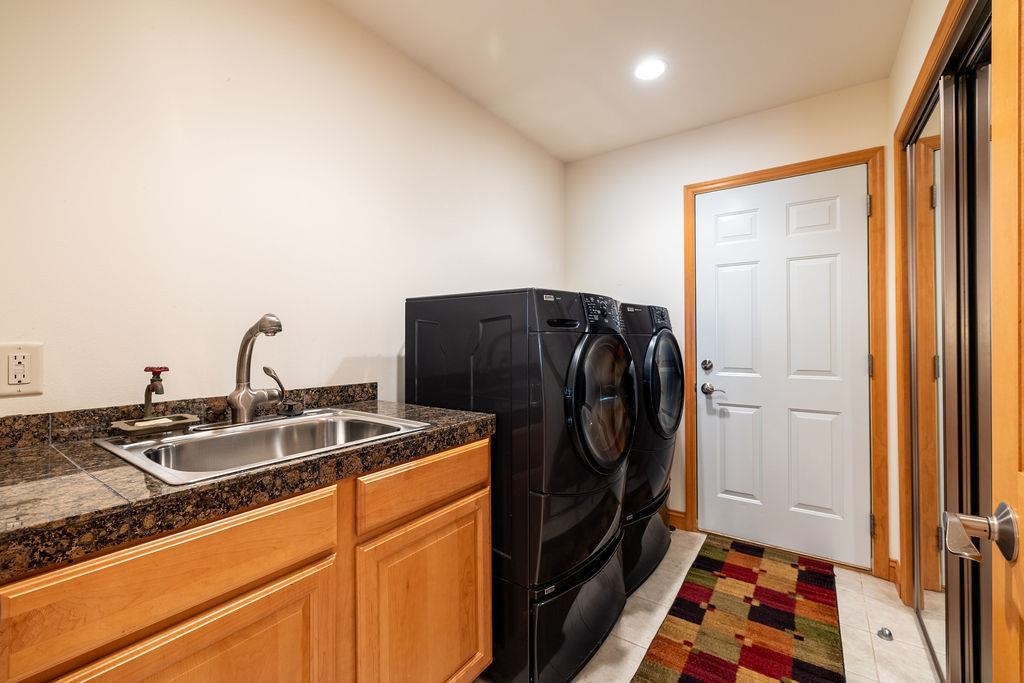 209 Morningside Drive Property Photo 33