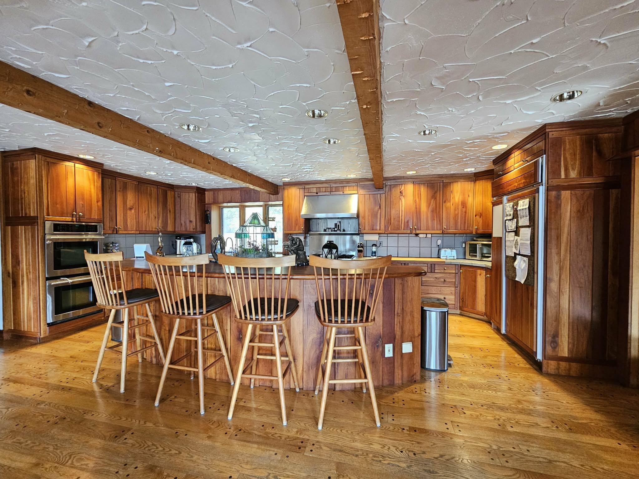 9893 Bluff Drive Property Photo 3