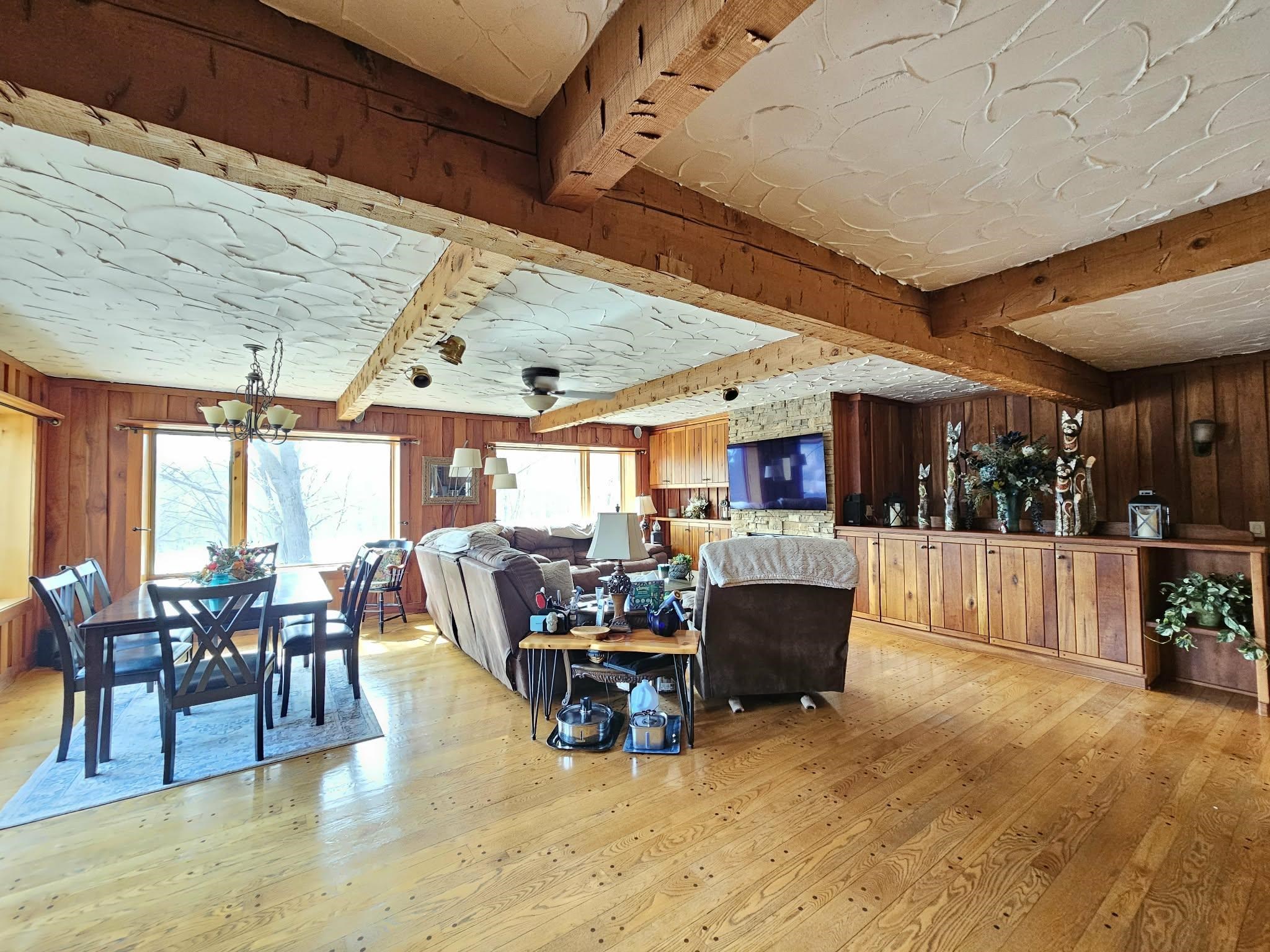 9893 Bluff Drive Property Photo 8