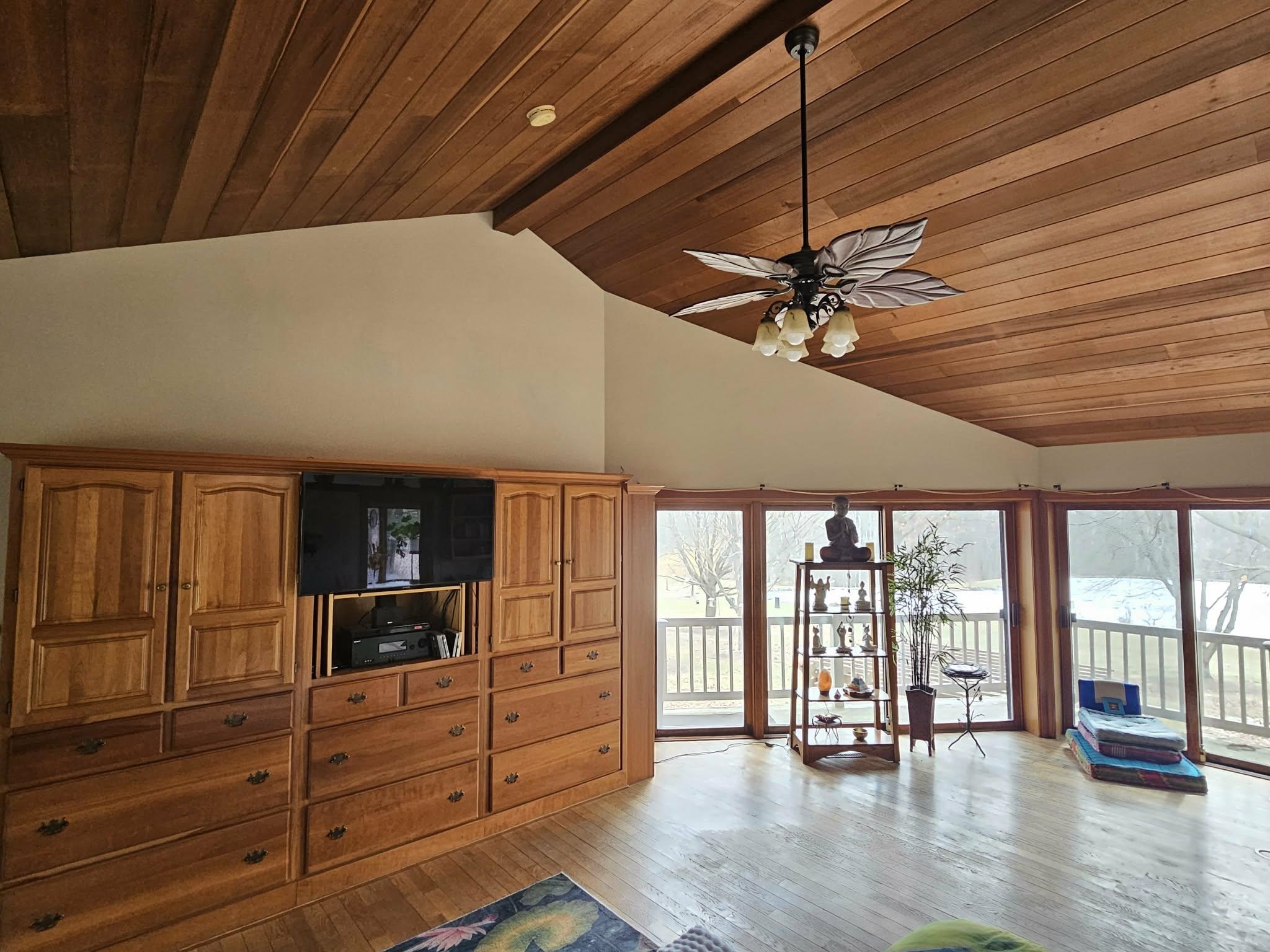 9893 Bluff Drive Property Photo 14