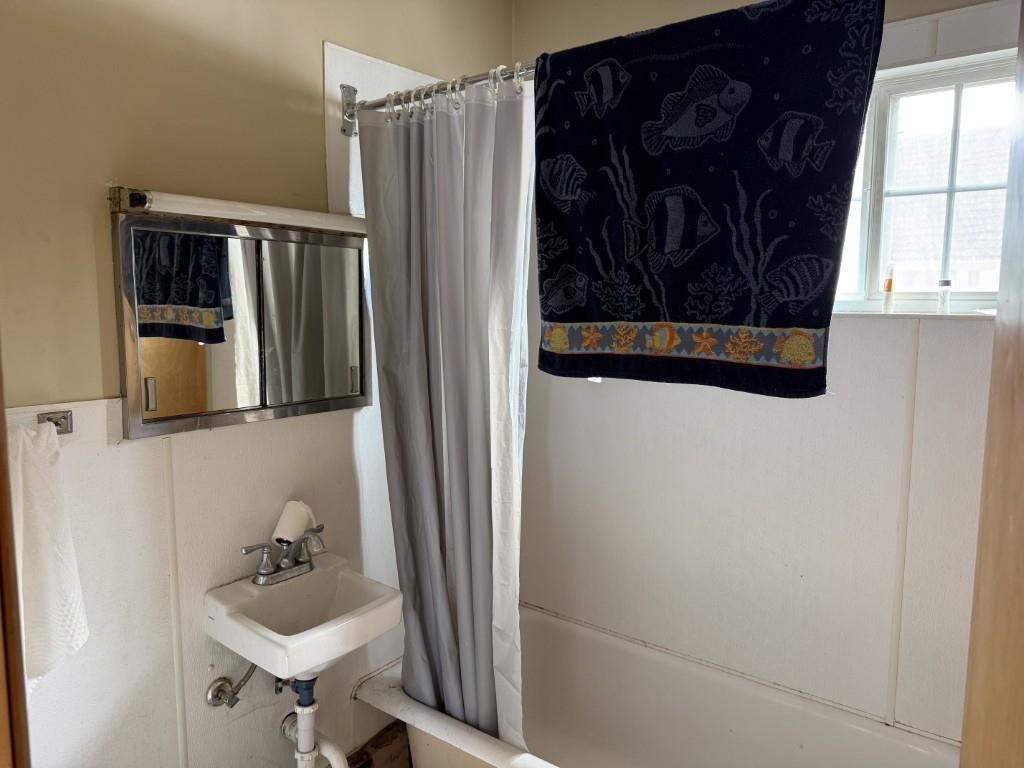 618 Deleglise Street Property Photo 7