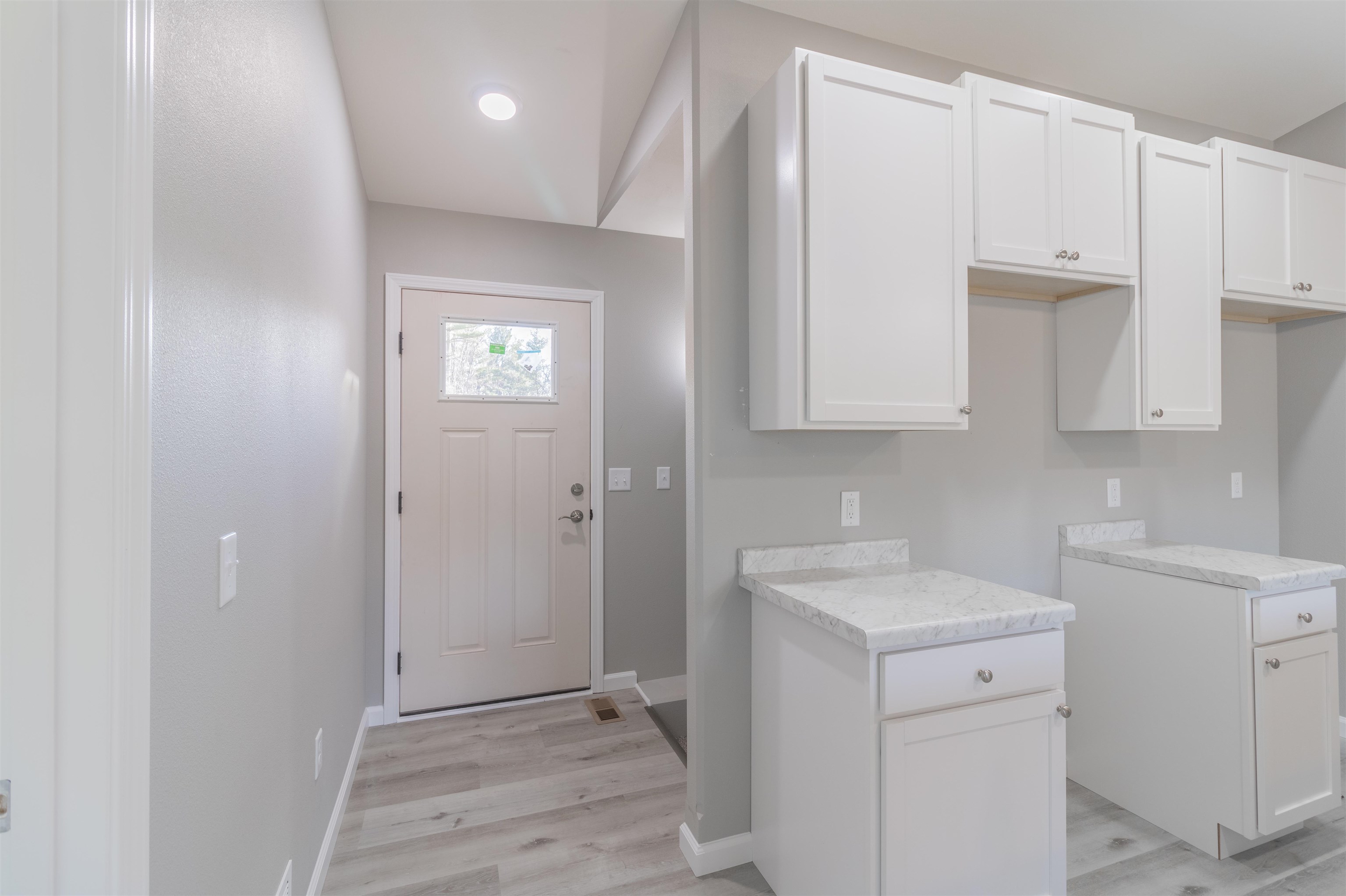 6320 Perch Drive Property Photo 4