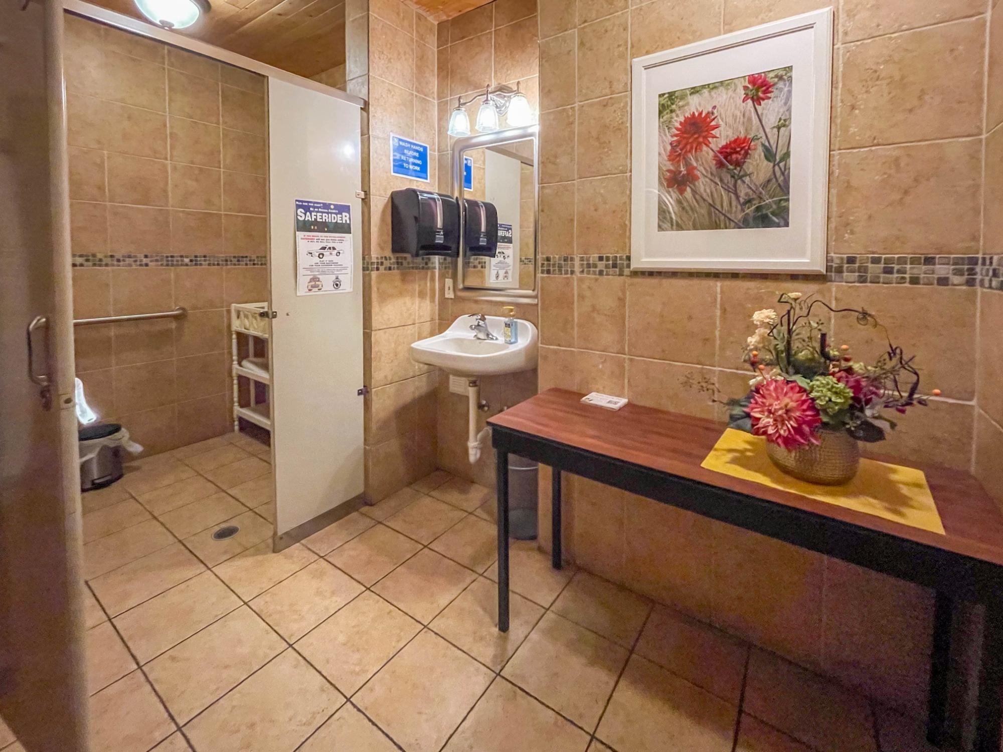 17 N Brown Street Property Photo 24