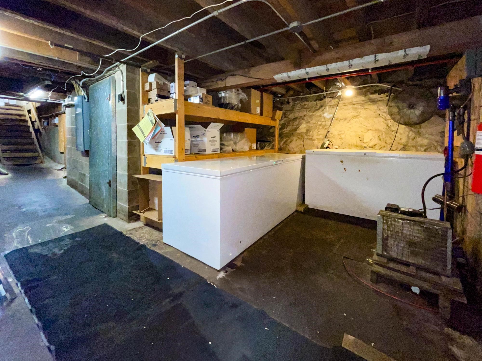 17 N Brown Street Property Photo 32