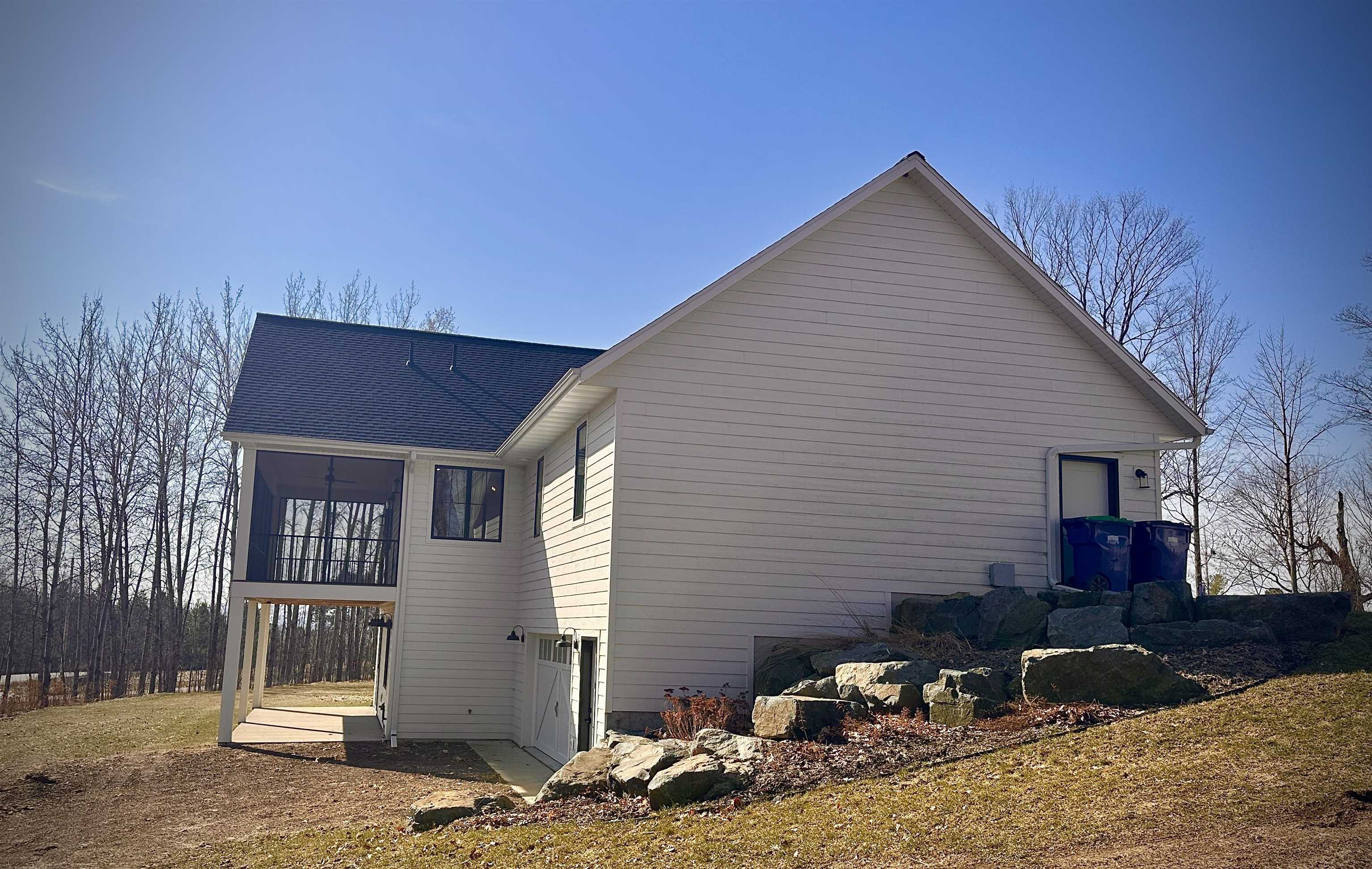 6050 W Cassidy Drive Property Photo 4