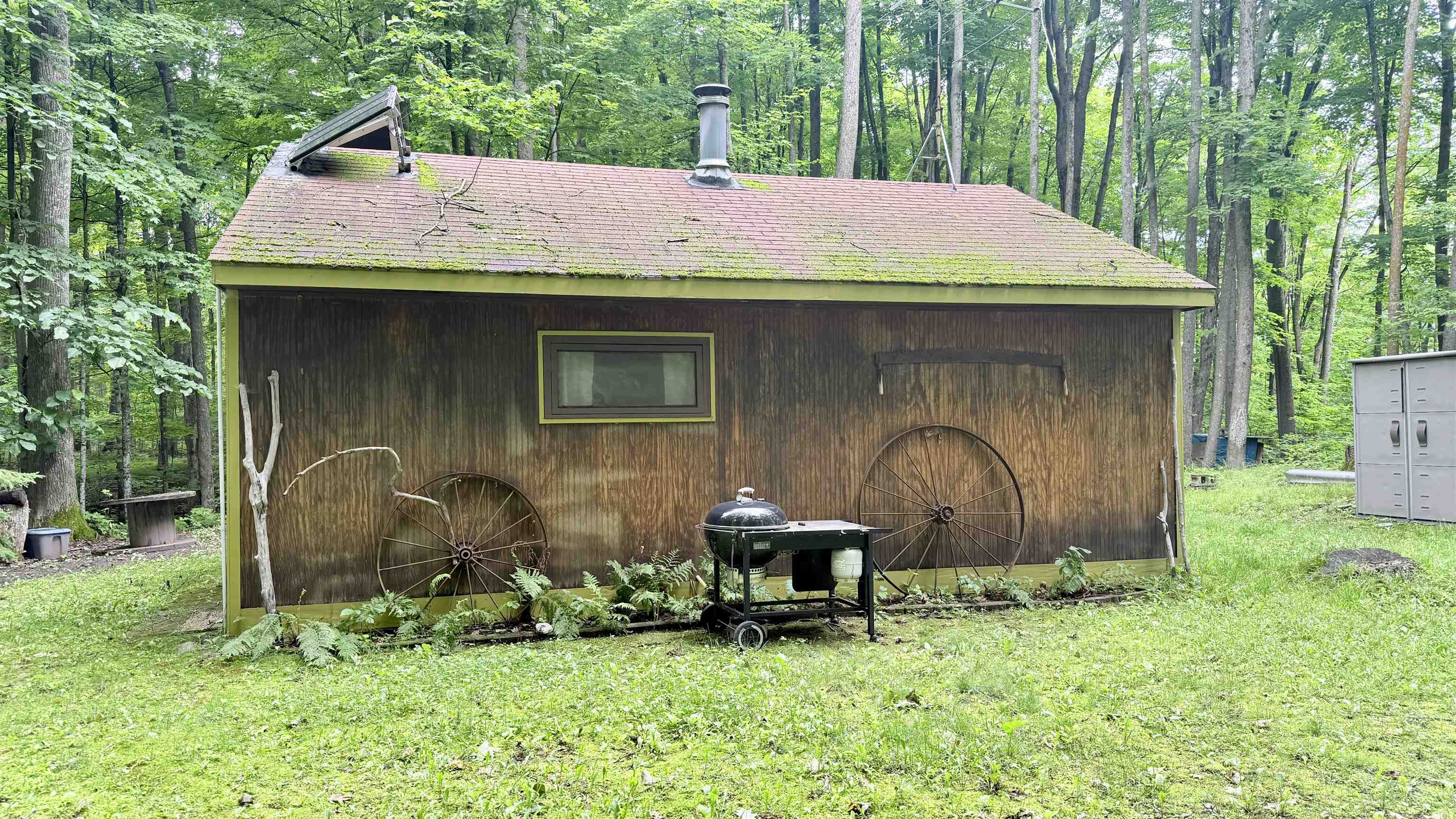 W1438 Country Squire Road Property Photo 11