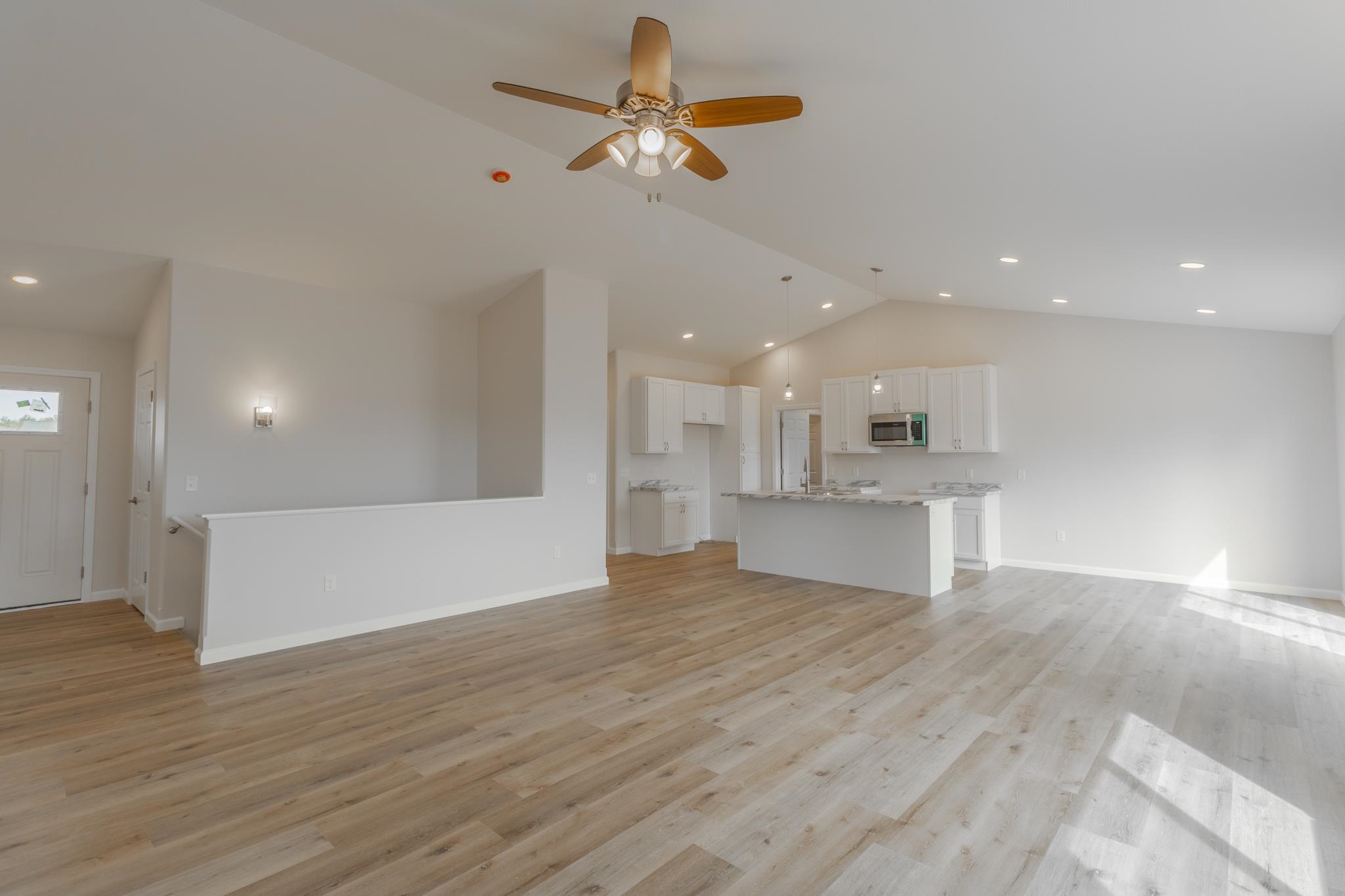 5492 Golla Road Property Photo 6
