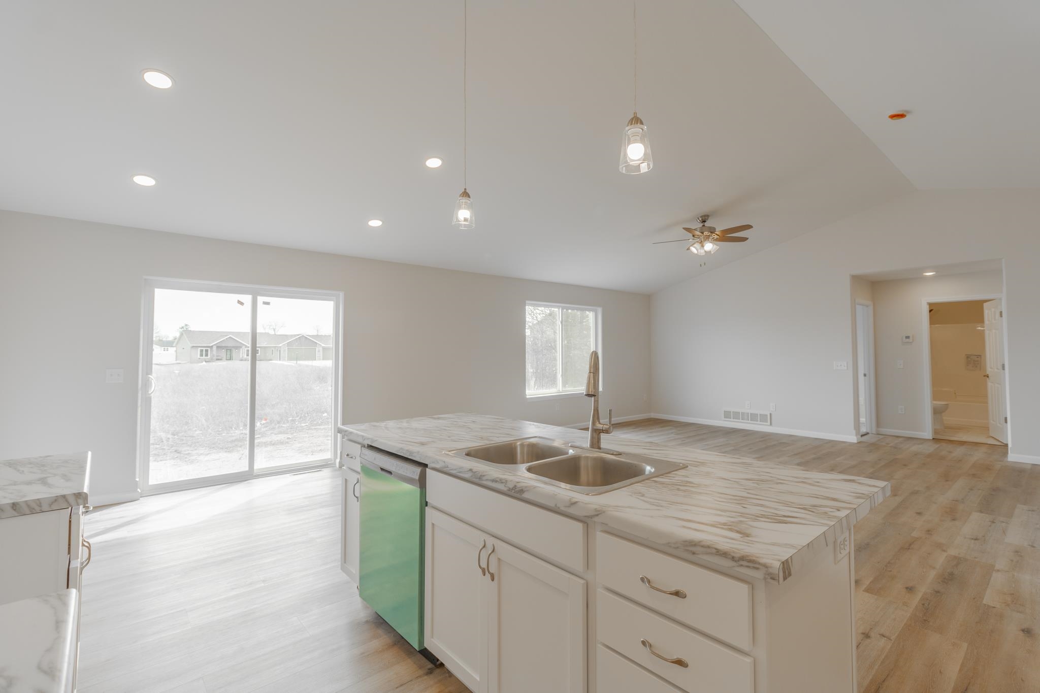5492 Golla Road Property Photo 10