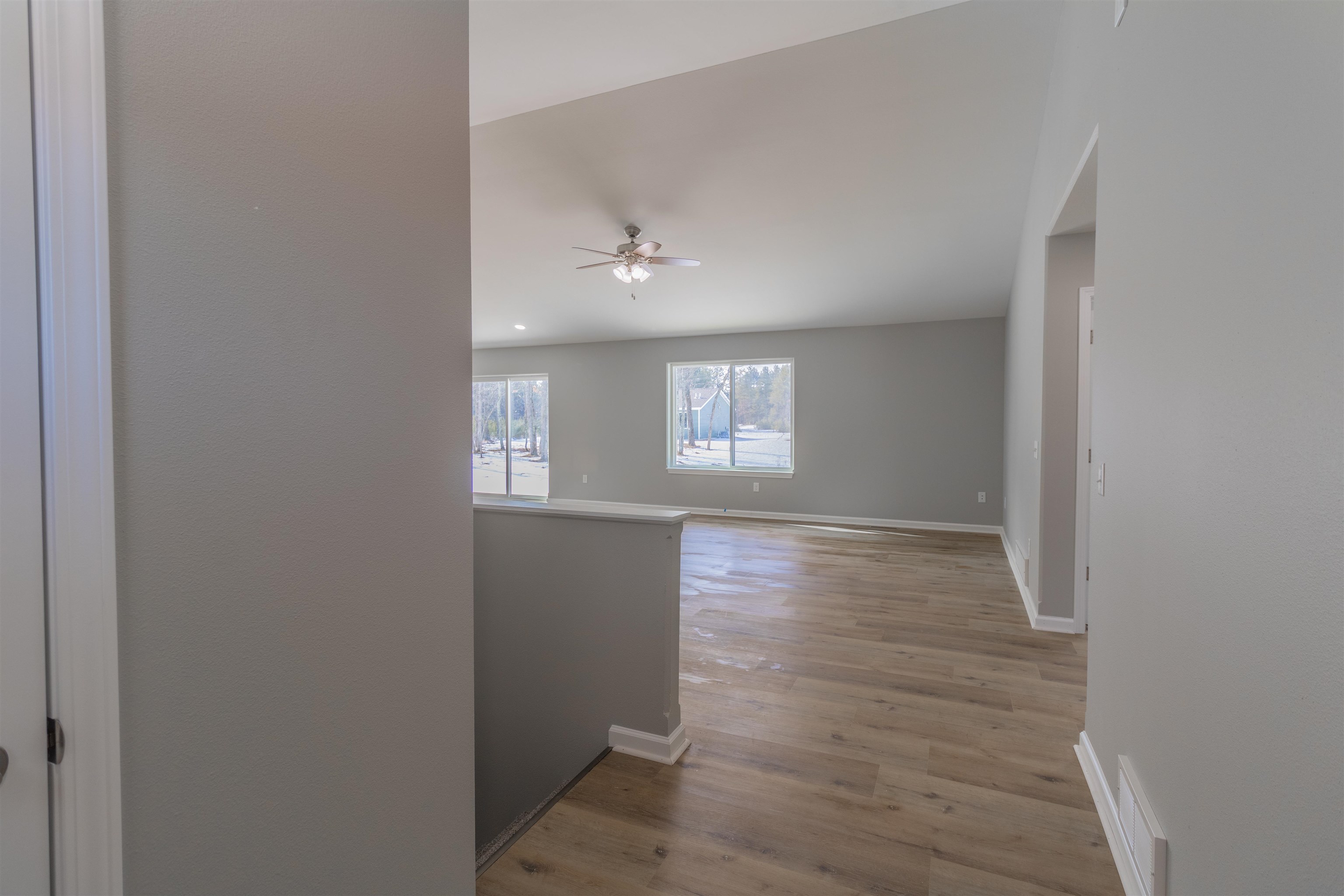 5500 Forest Creek Road Property Photo 3