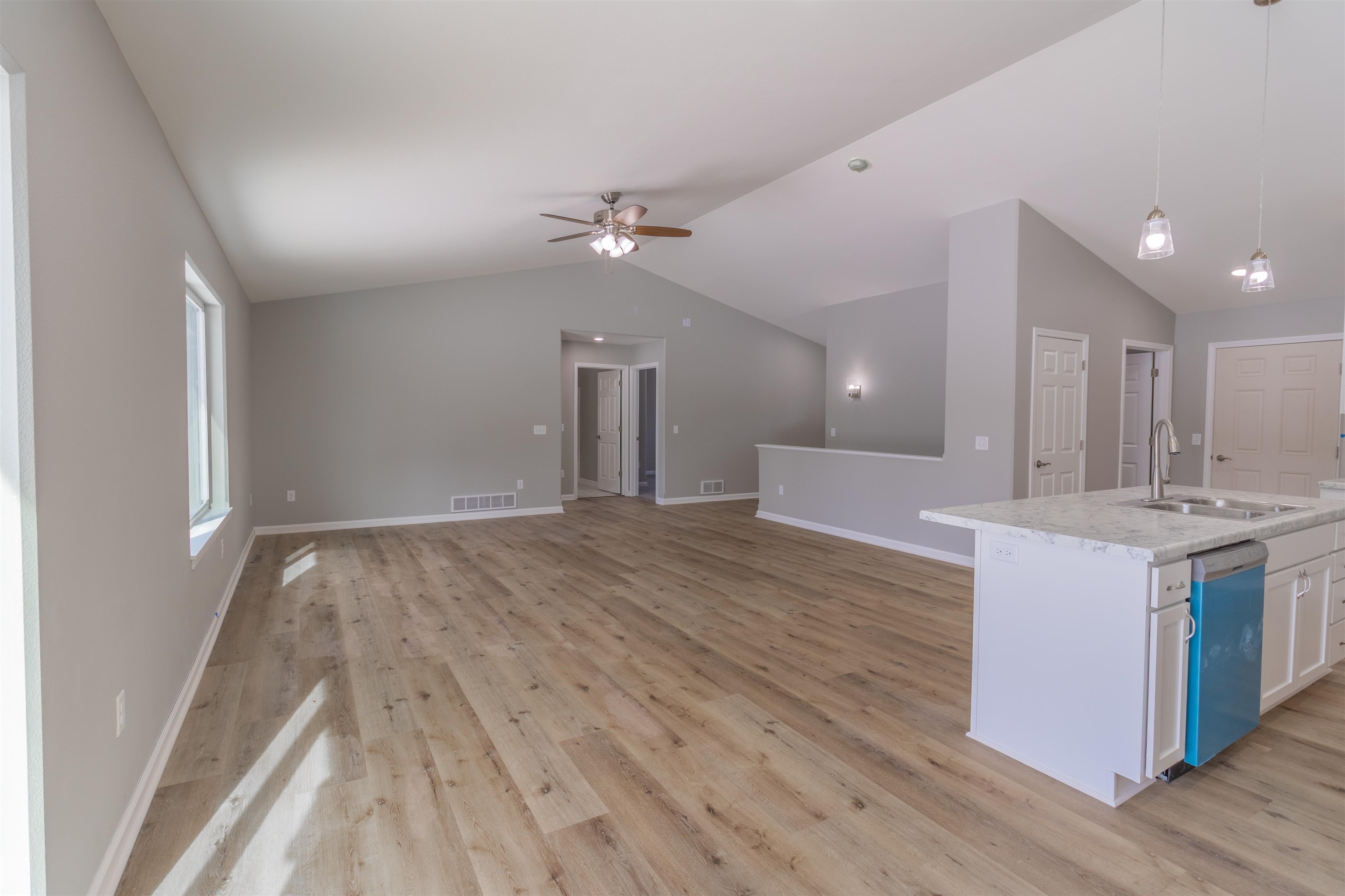 5500 Forest Creek Road Property Photo 7