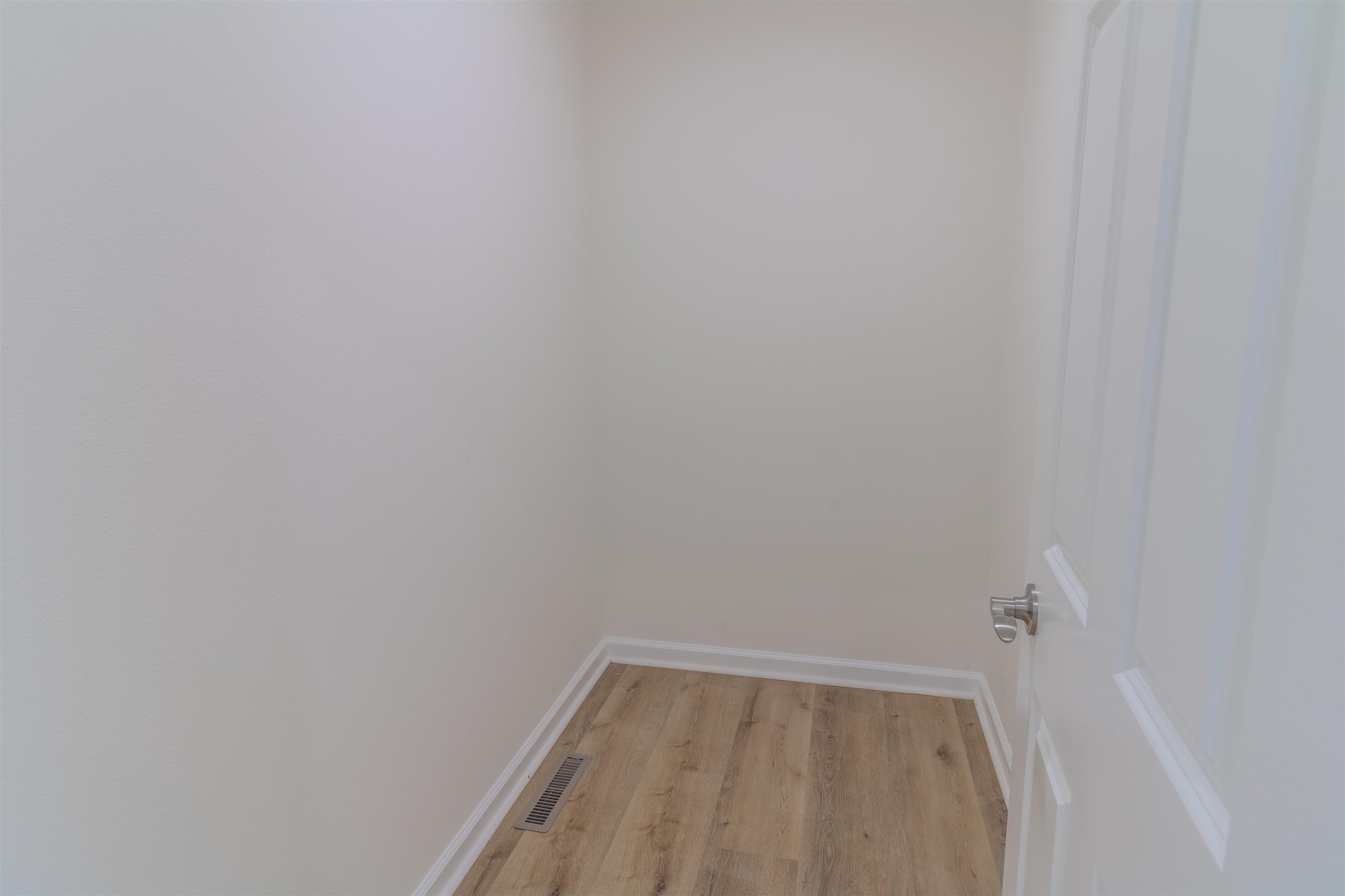 5500 Forest Creek Road Property Photo 17