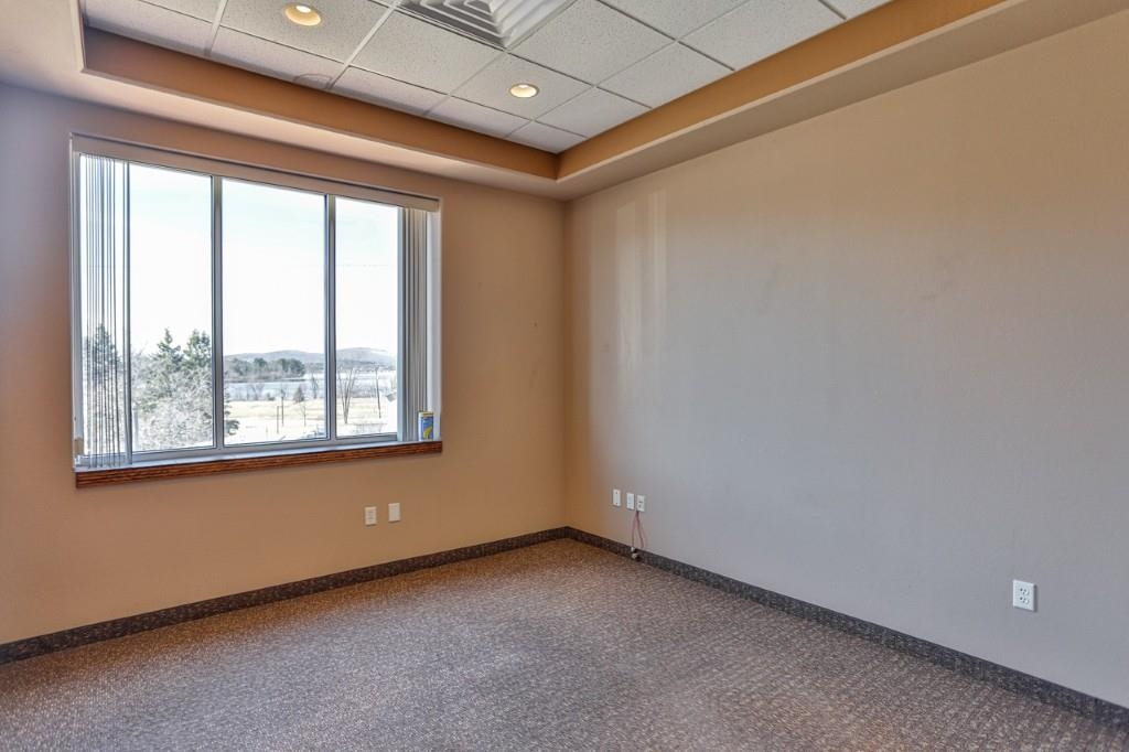 219 Ross Avenue Property Photo 10