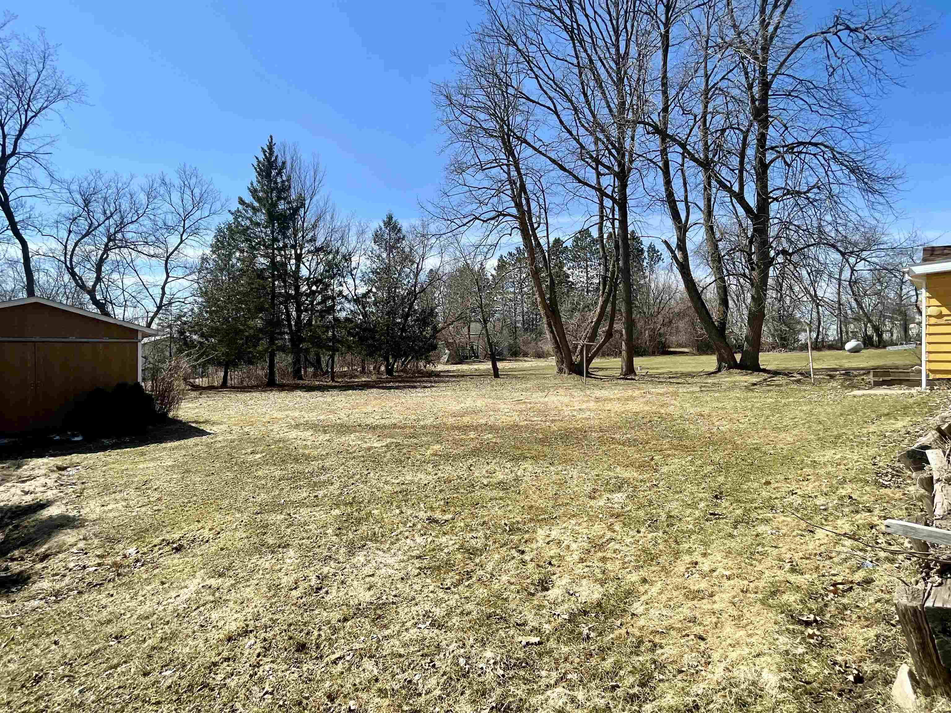 W9253 Us Highway 8 Property Photo 11