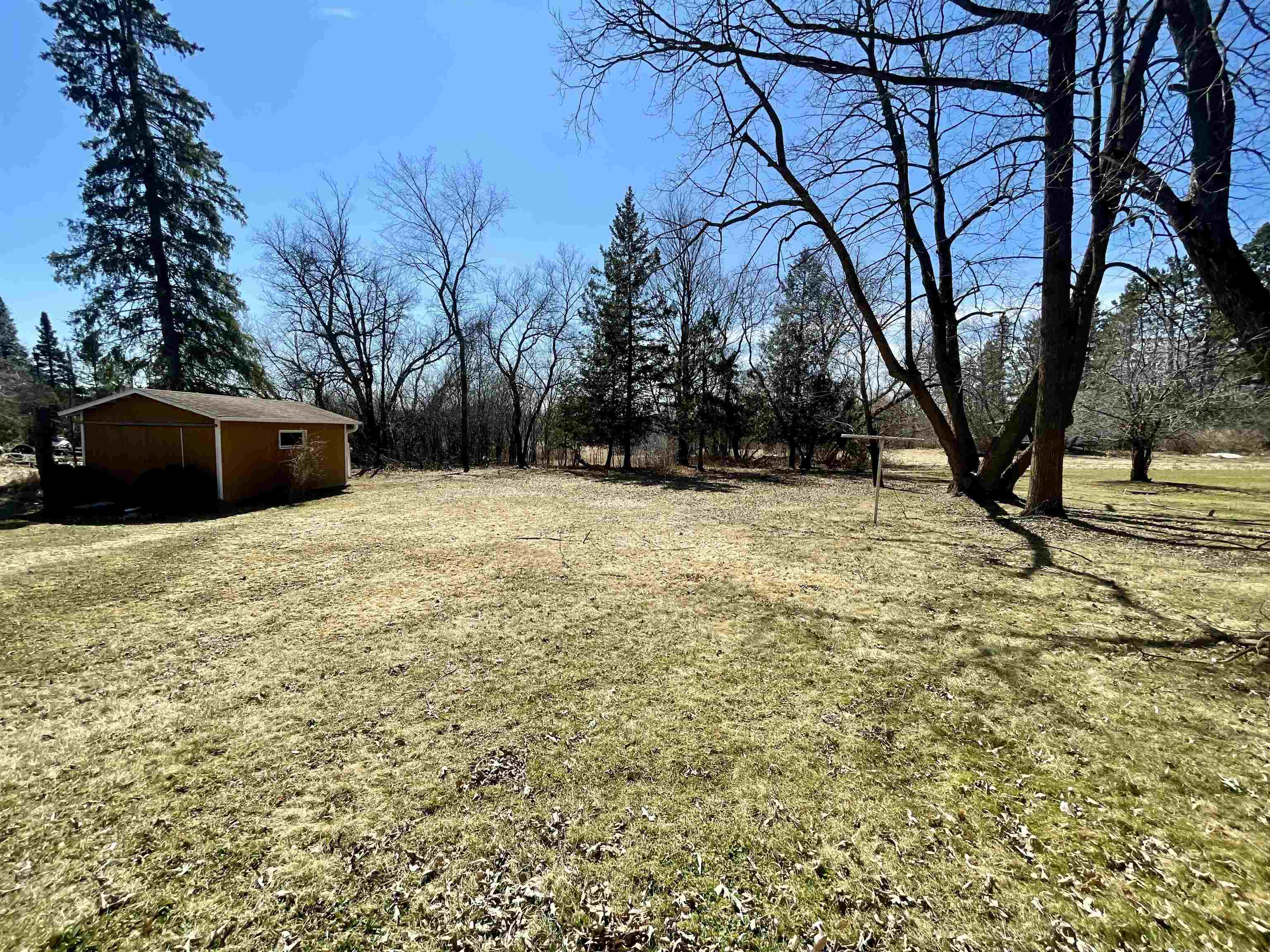 W9253 Us Highway 8 Property Photo 12