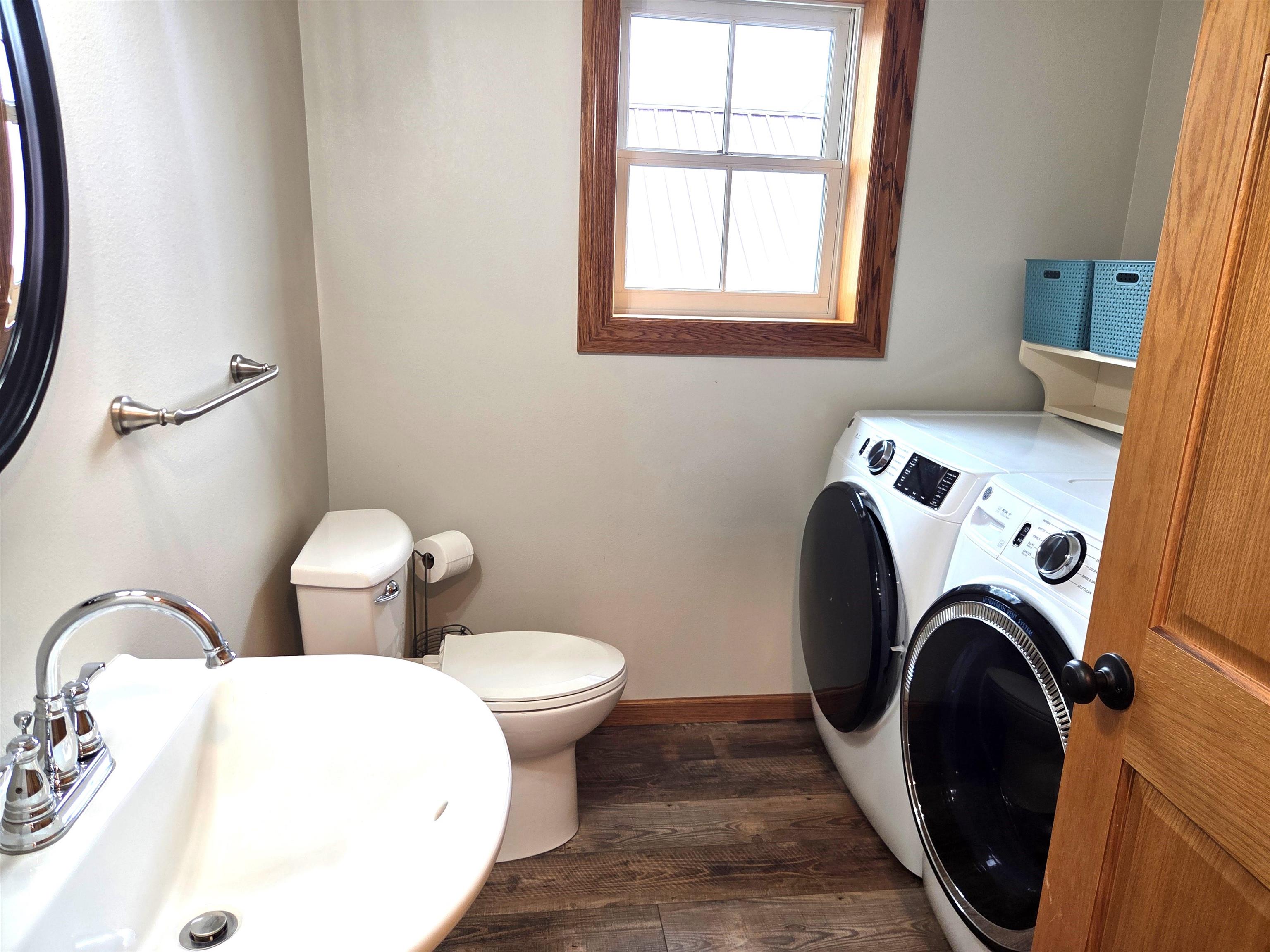 108 E Clark Street Property Photo 12