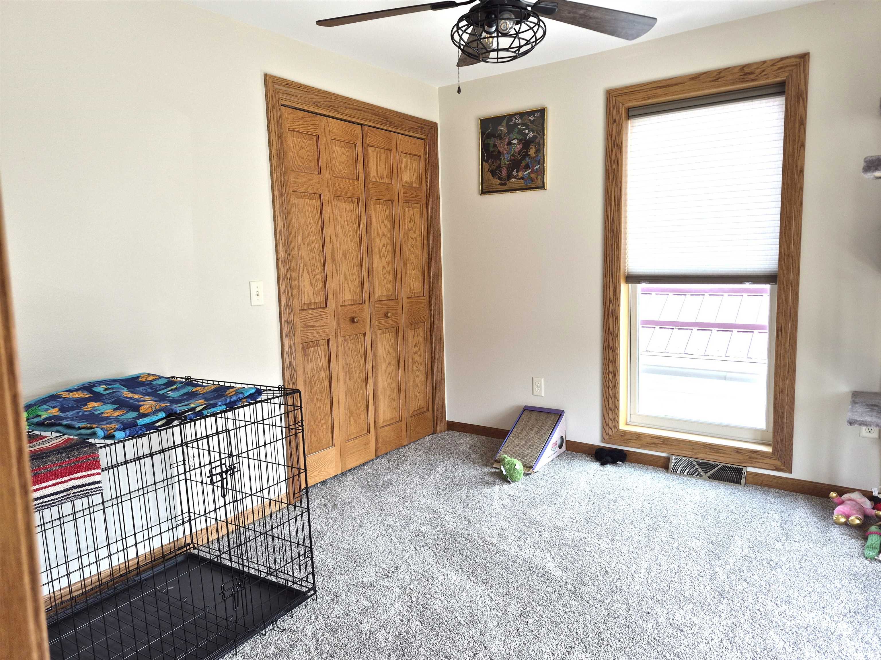 108 E Clark Street Property Photo 27
