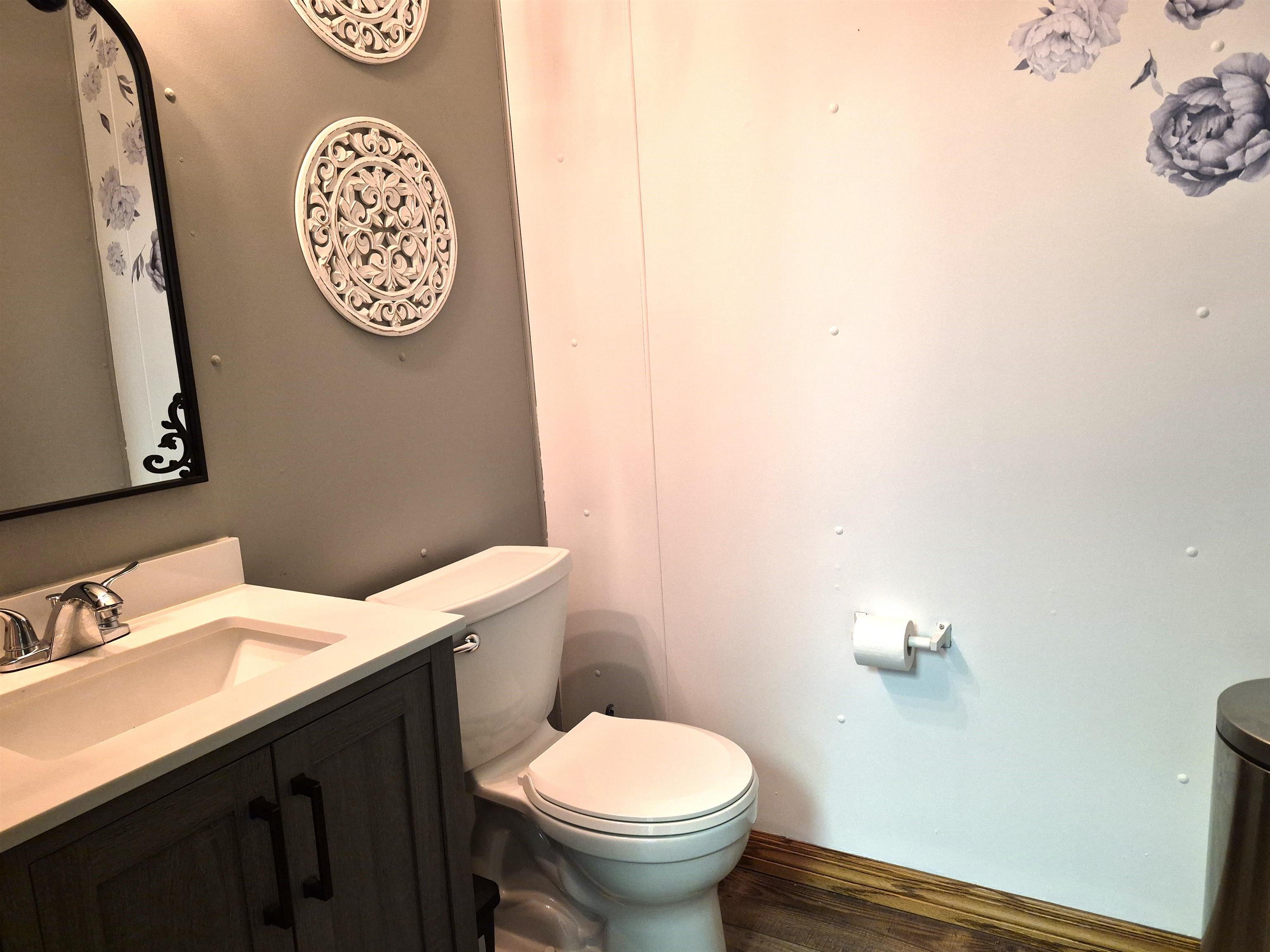 108 E Clark Street Property Photo 39