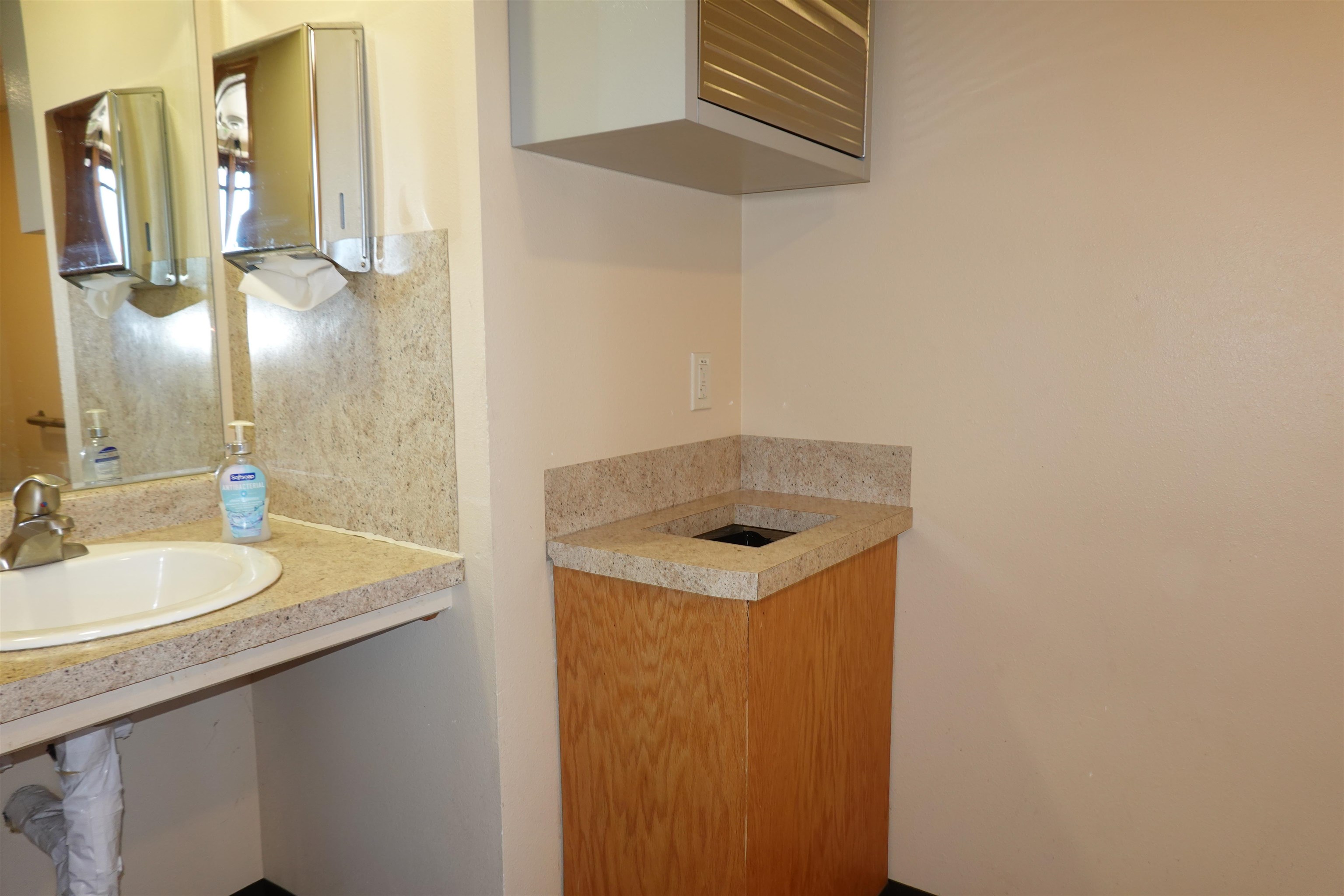 1232 Park Street Property Photo 39