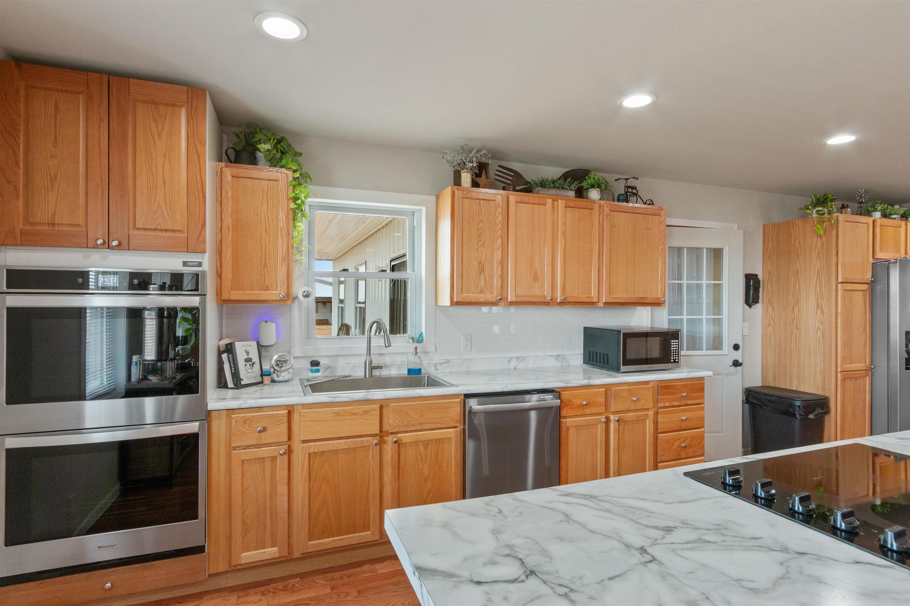 6447 County Road F Property Photo 5