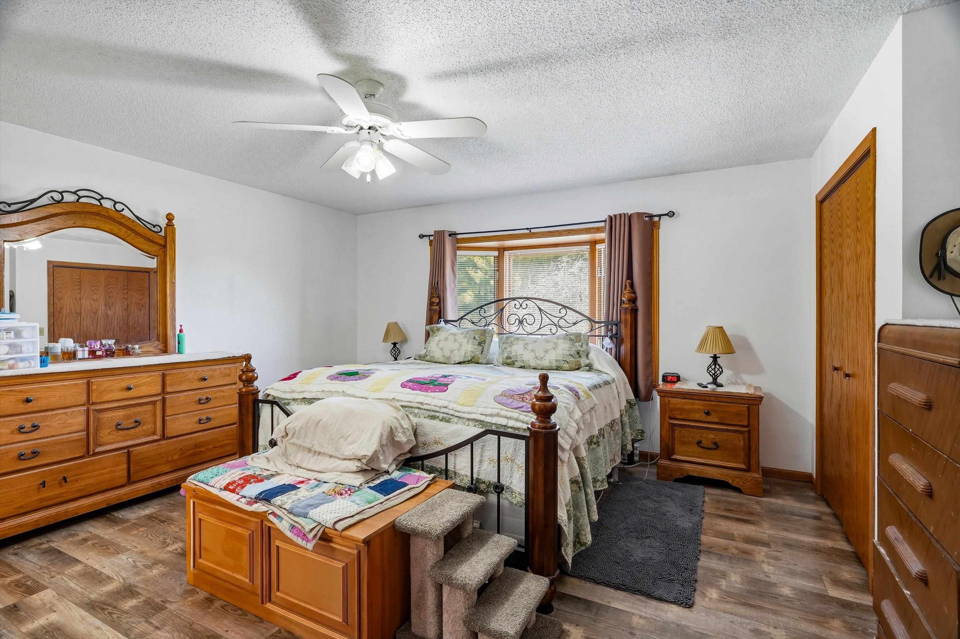 11712 Eisenhower Drive Property Photo 15