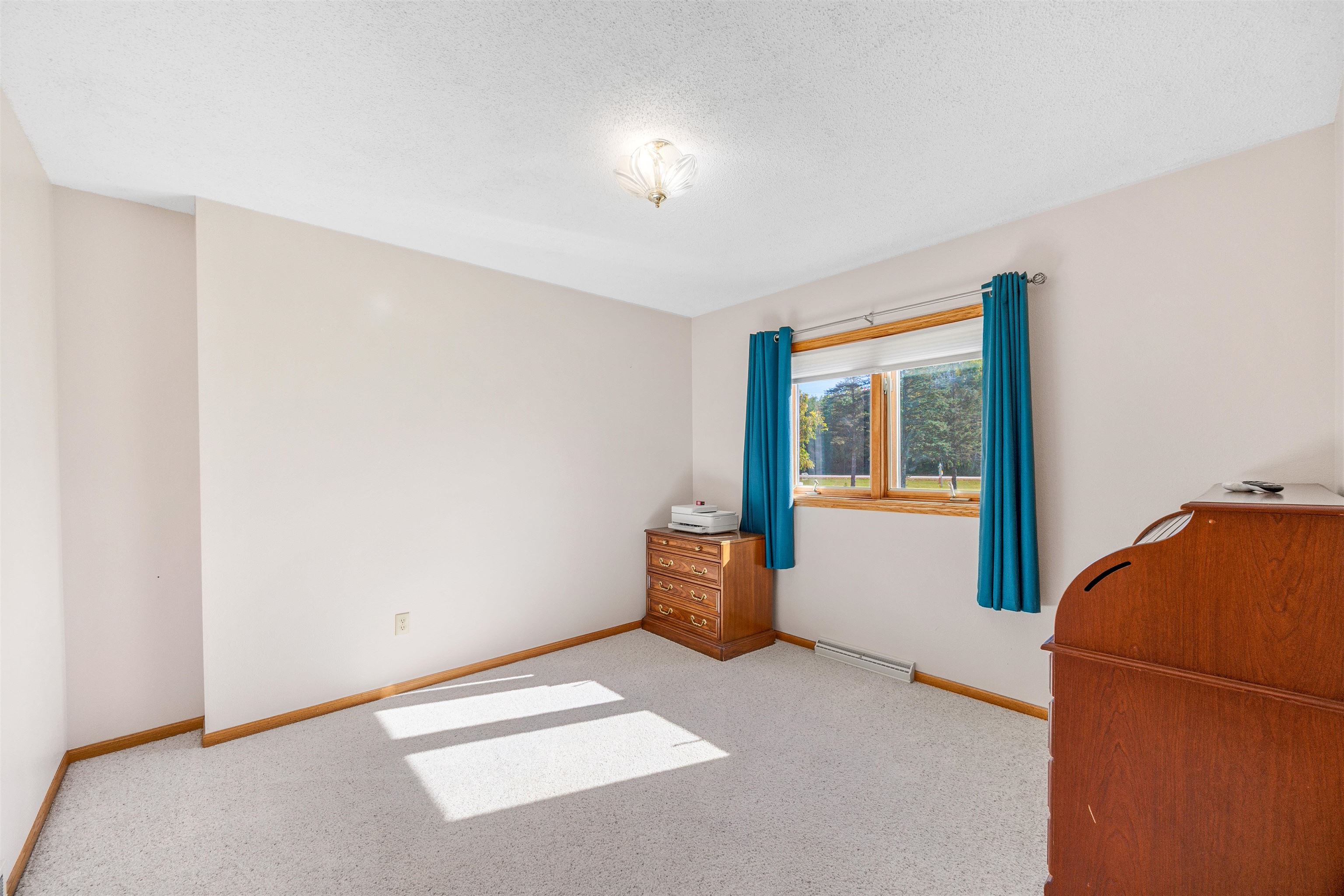 11712 Eisenhower Drive Property Photo 19