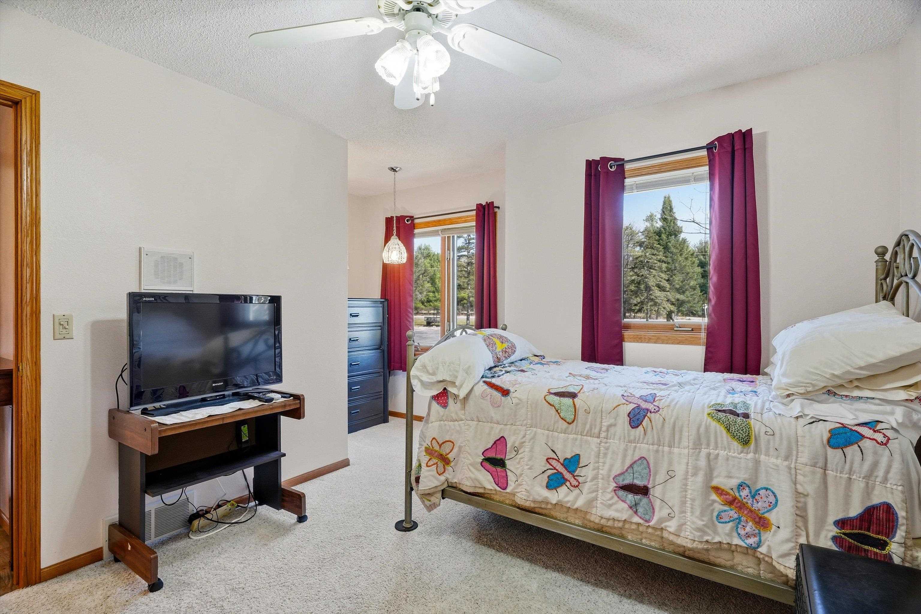 11712 Eisenhower Drive Property Photo 21