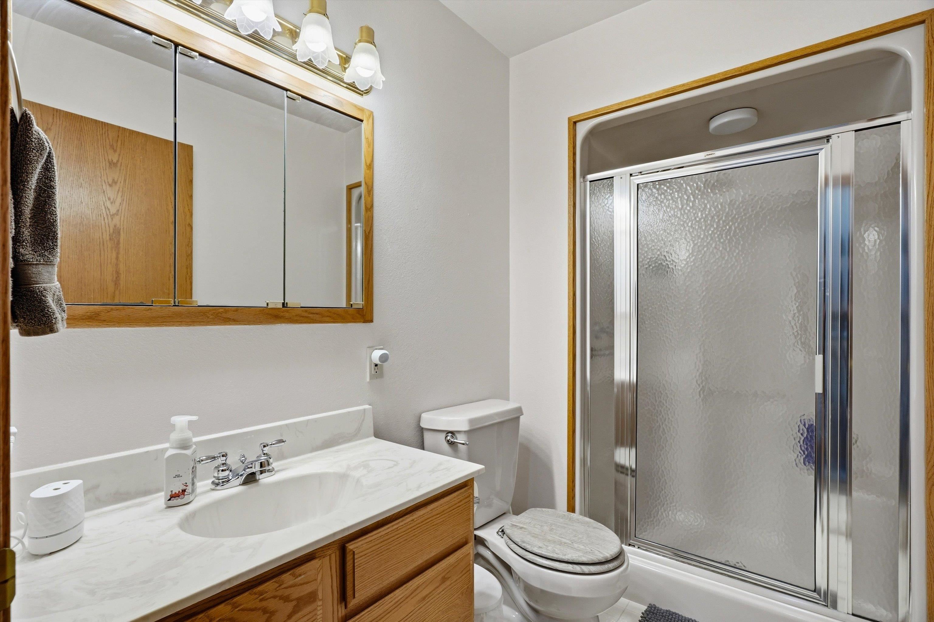 11712 Eisenhower Drive Property Photo 23