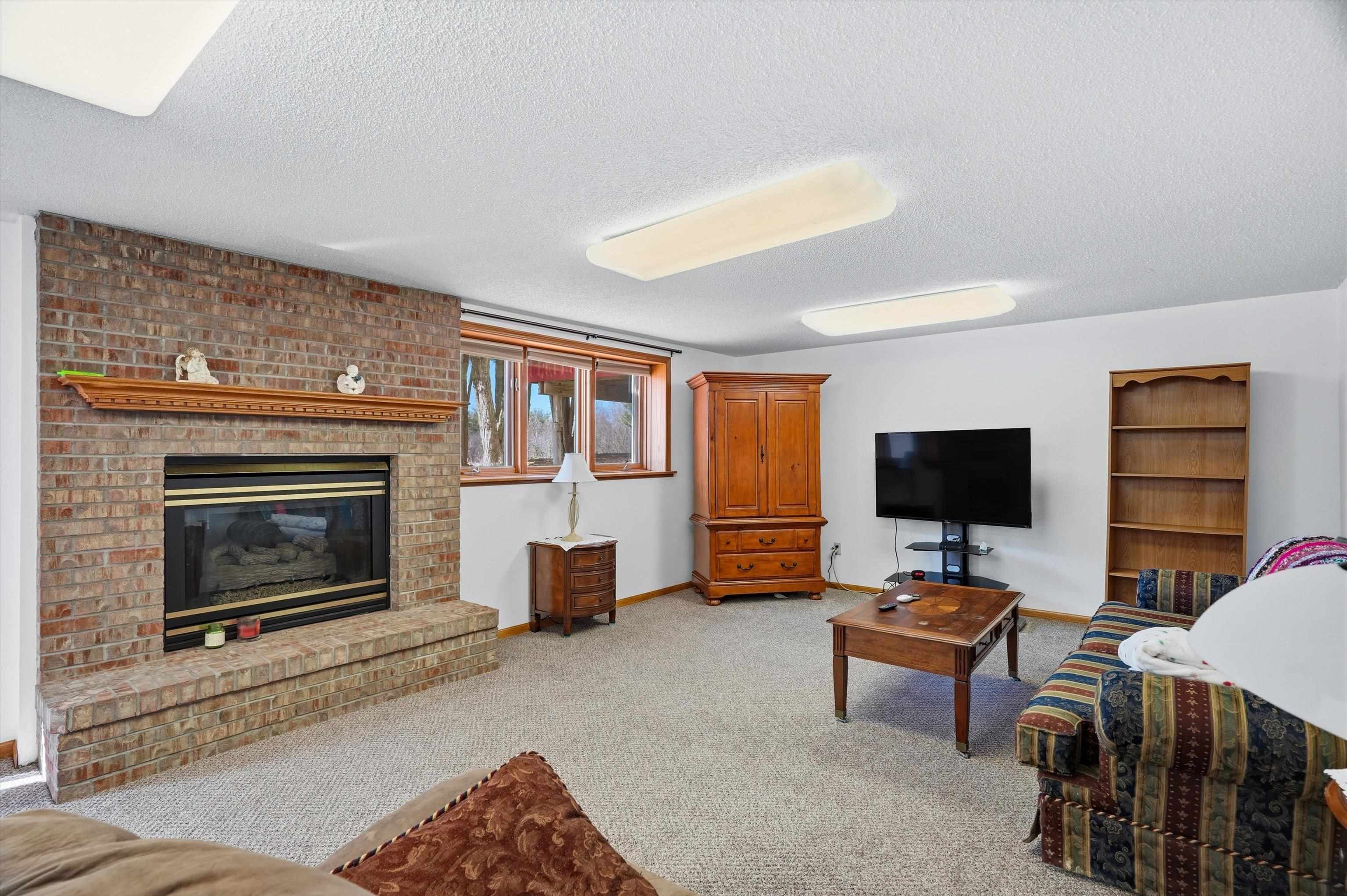 11712 Eisenhower Drive Property Photo 28