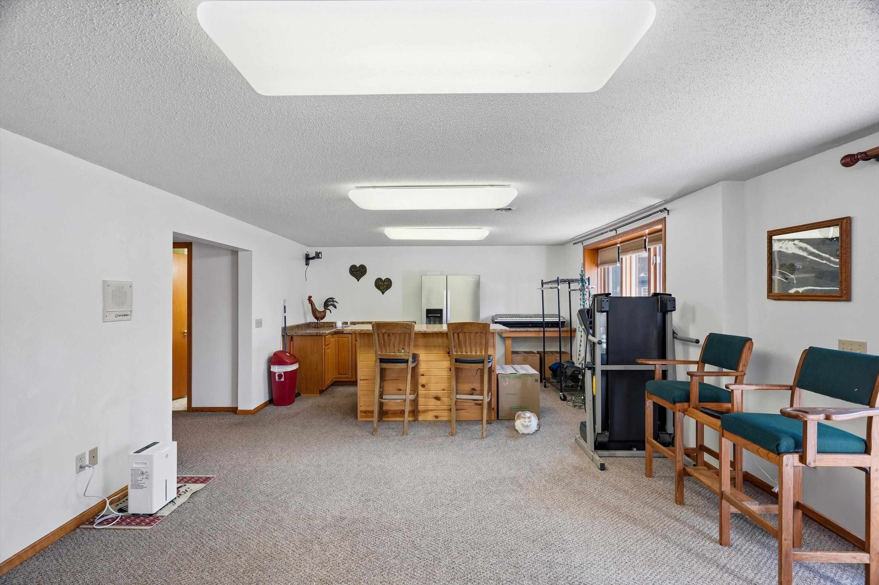 11712 Eisenhower Drive Property Photo 30