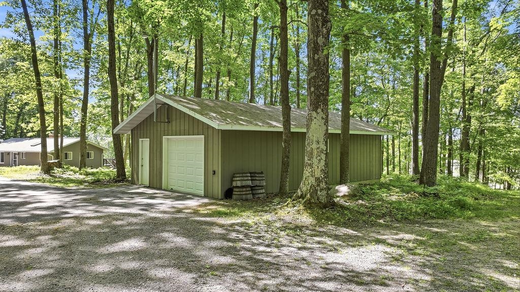 E1517 W Johnson Road Property Photo 43