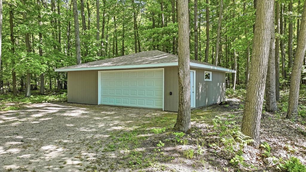 E1517 W Johnson Road Property Photo 46