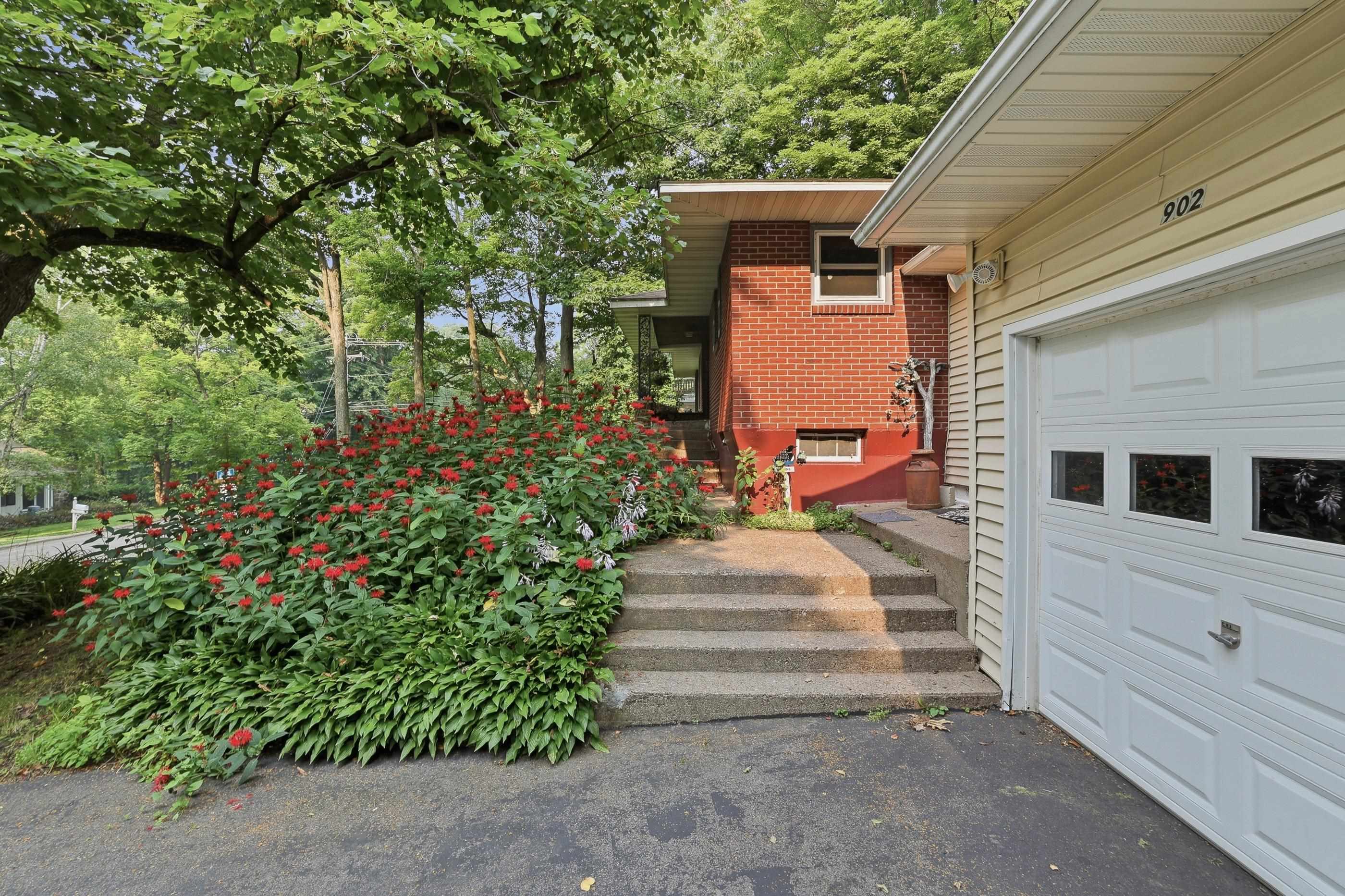 902 Parcher Street Property Photo 7