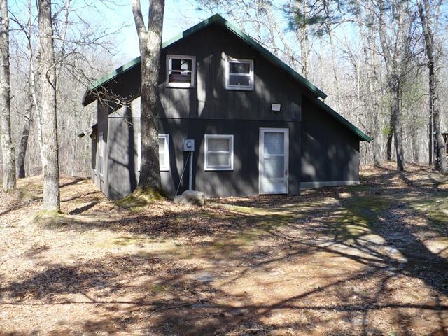 N8879 Dickerson Avenue Property Photo 11