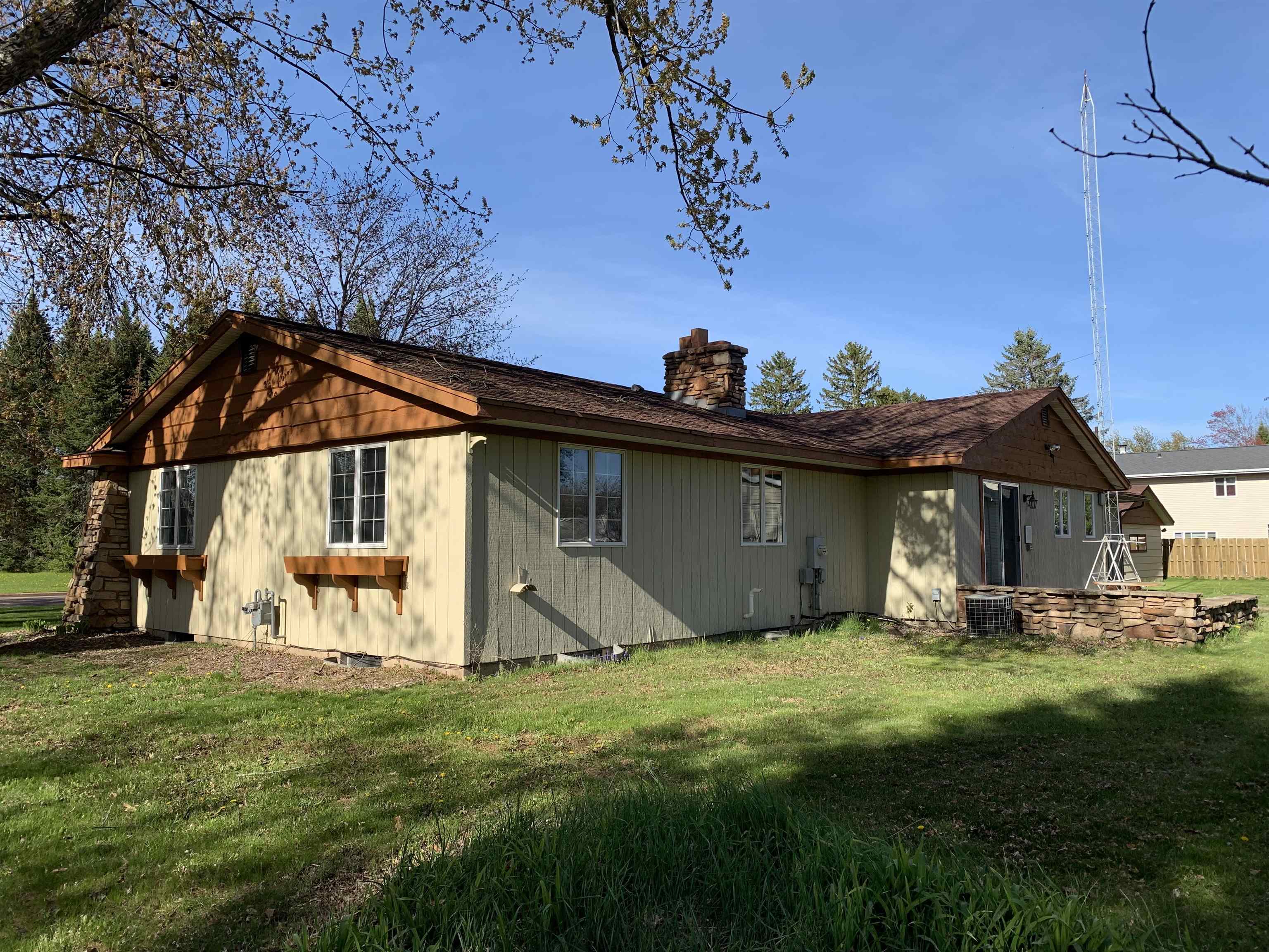 1415 1st Avenue Property Photo 5