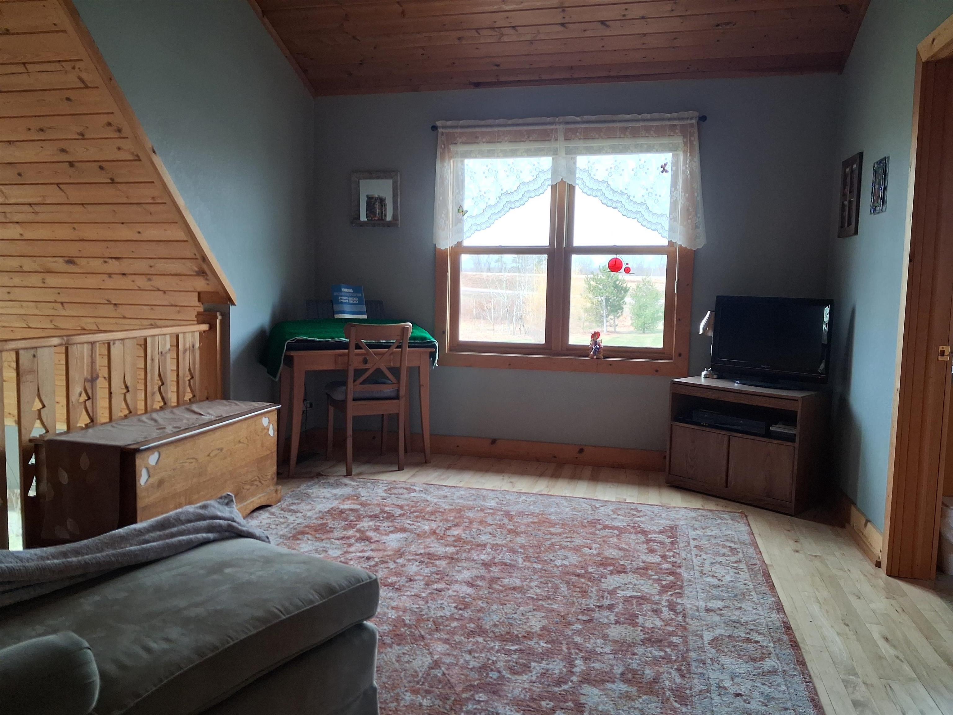 1019 19 3/4 Street Property Photo 28