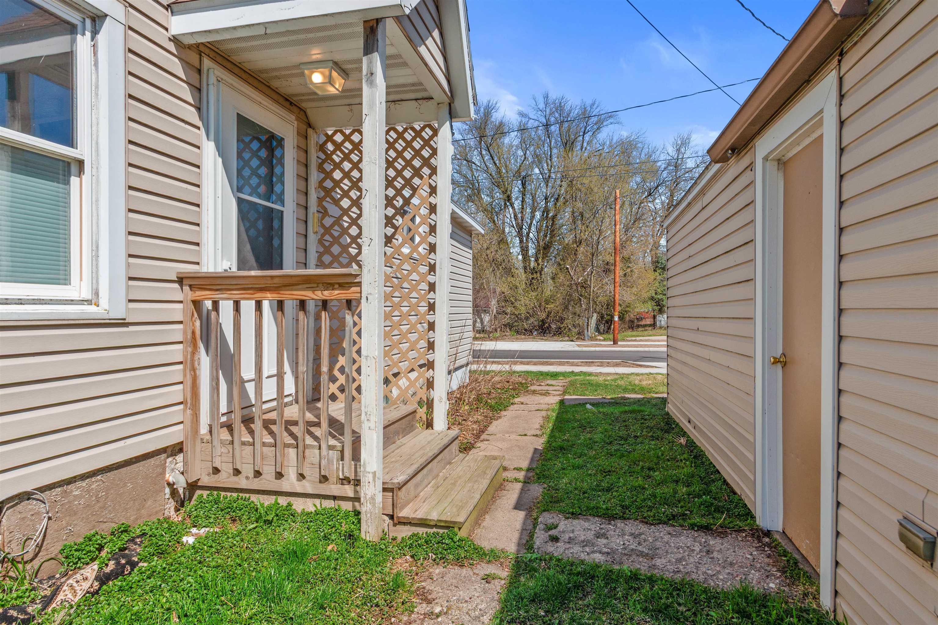 1021 Mckinley Street Property Photo 32