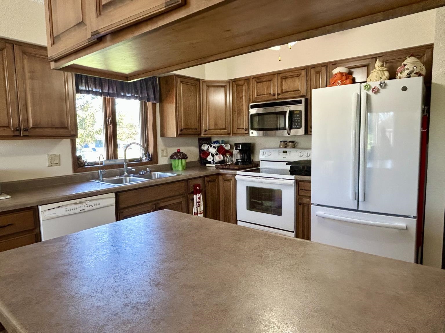 403 Bluebird Lane Property Photo 10