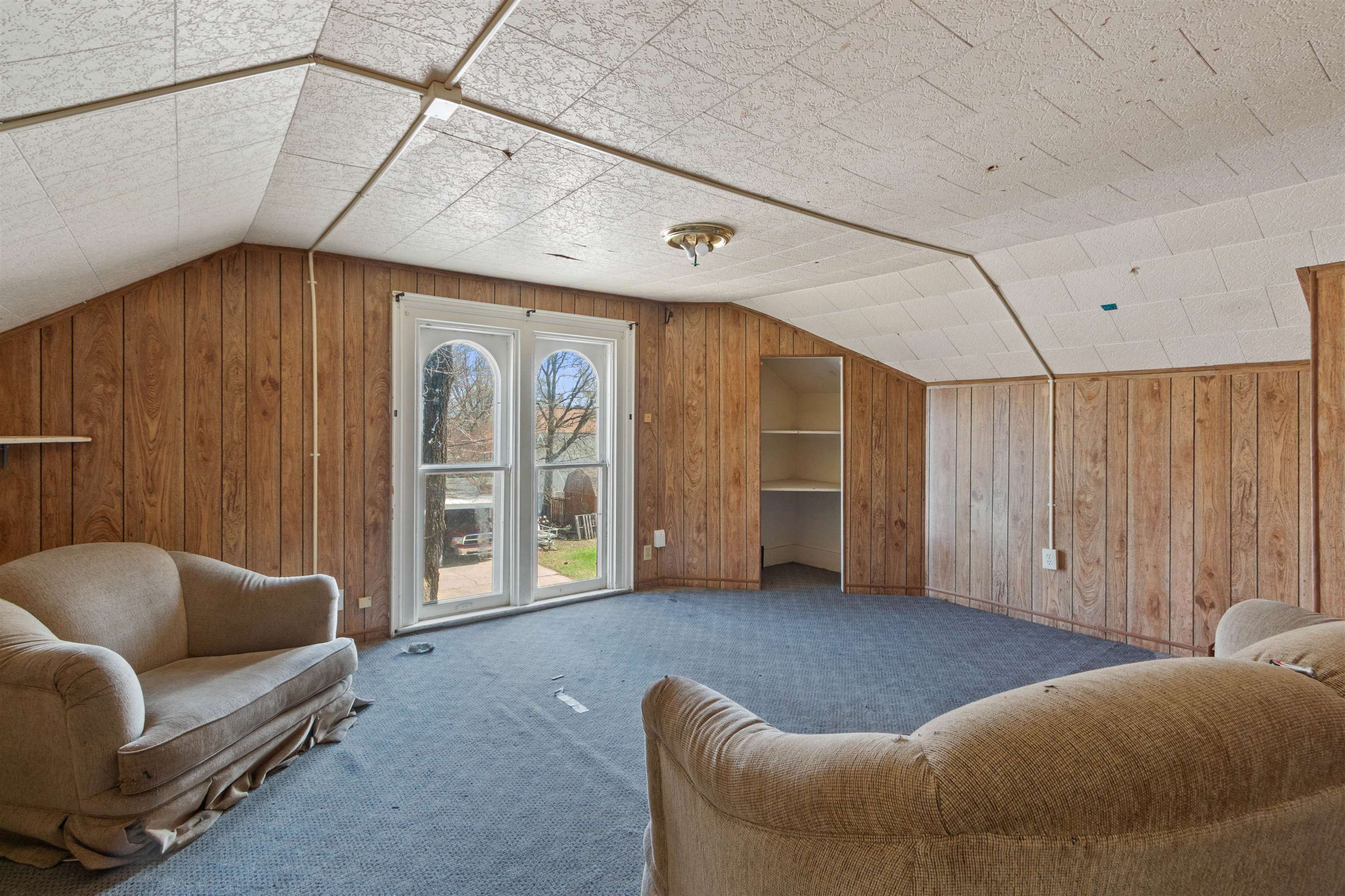 551 3rd Street South Property Photo 26