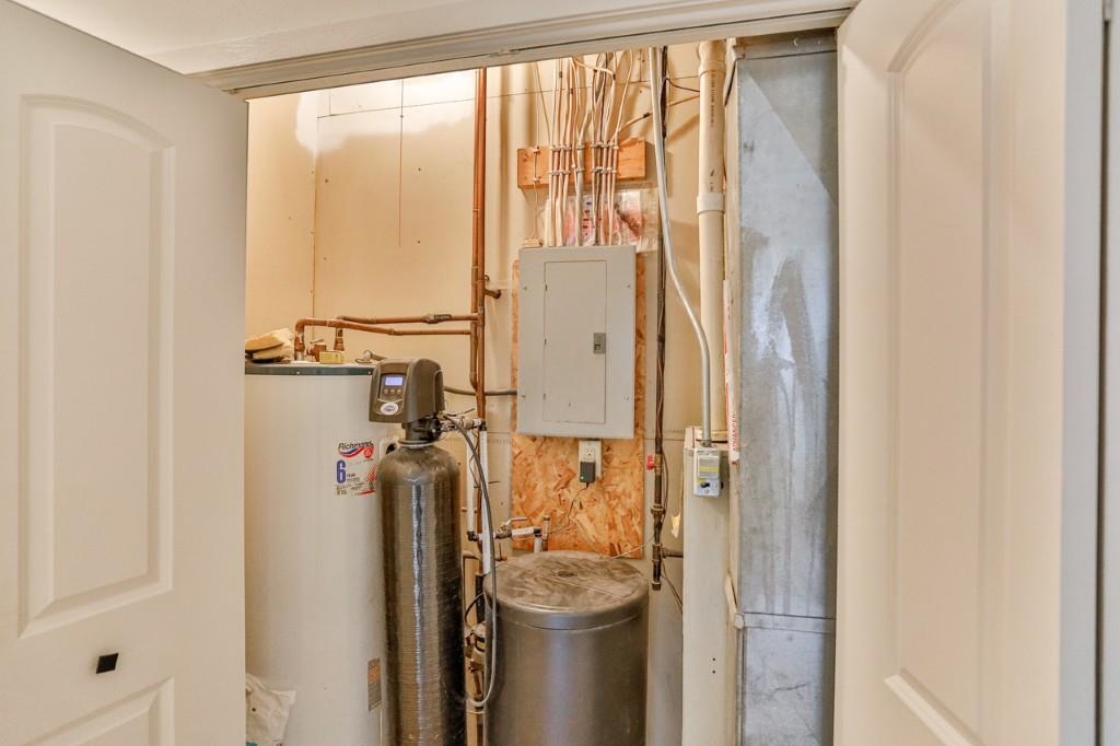 119-121 River Street Property Photo 24