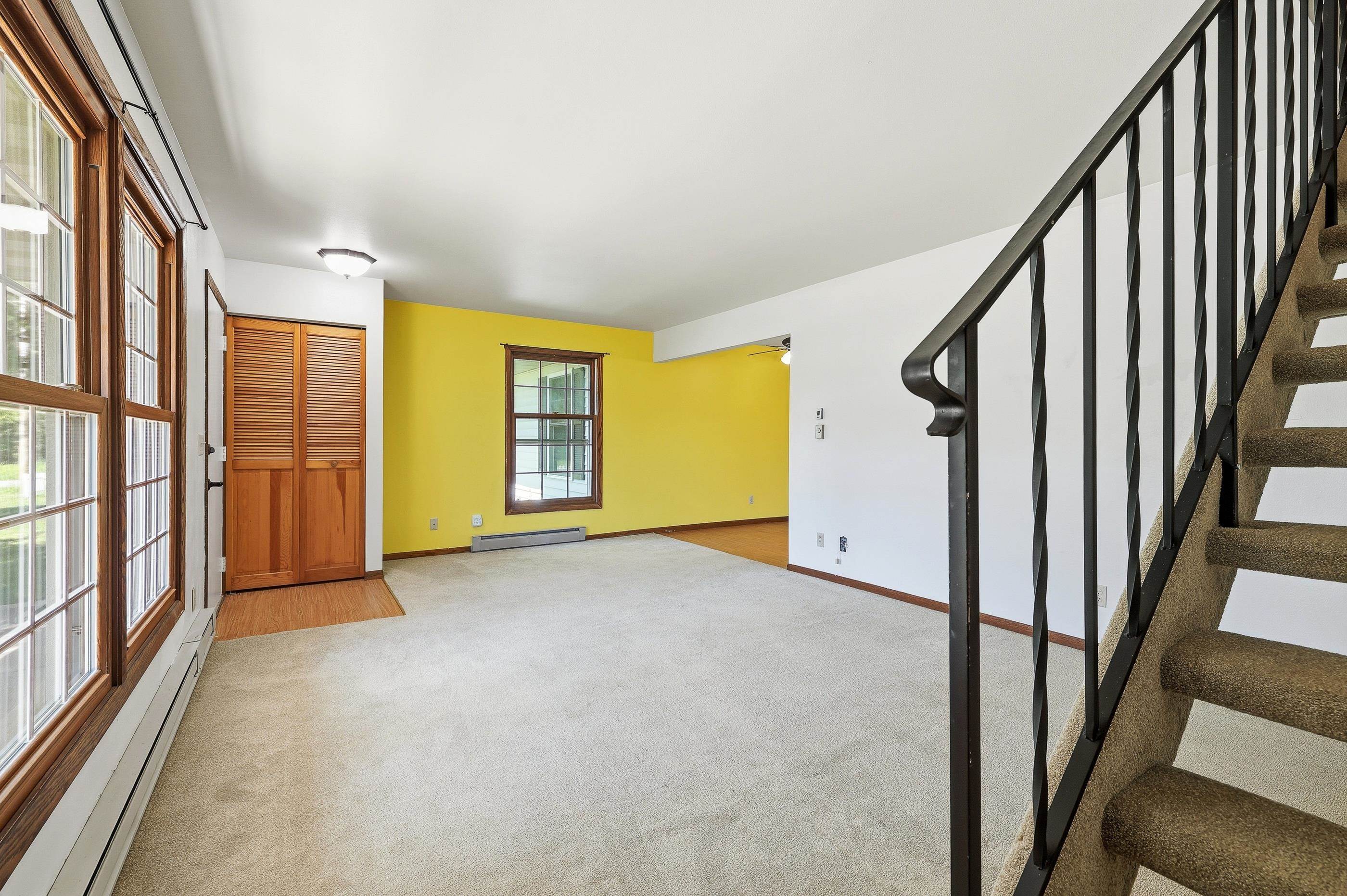 502 Johns Drive Property Photo 9