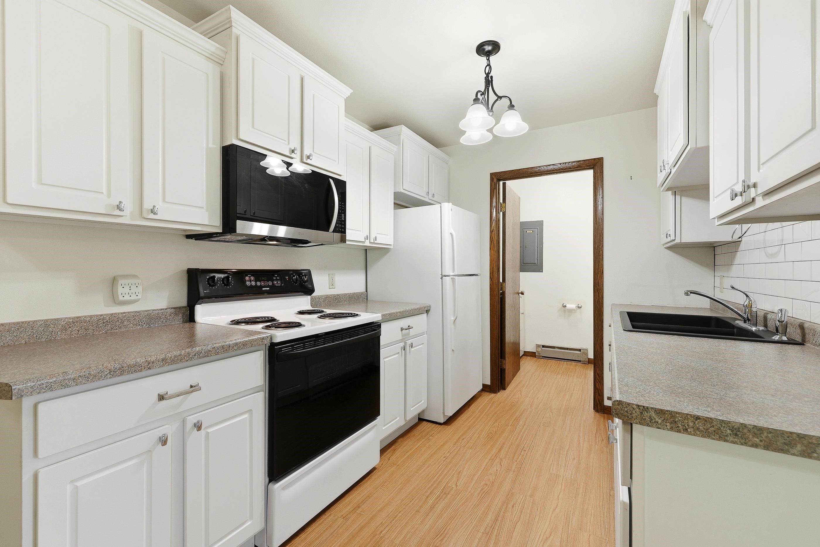 502 Johns Drive Property Photo 15
