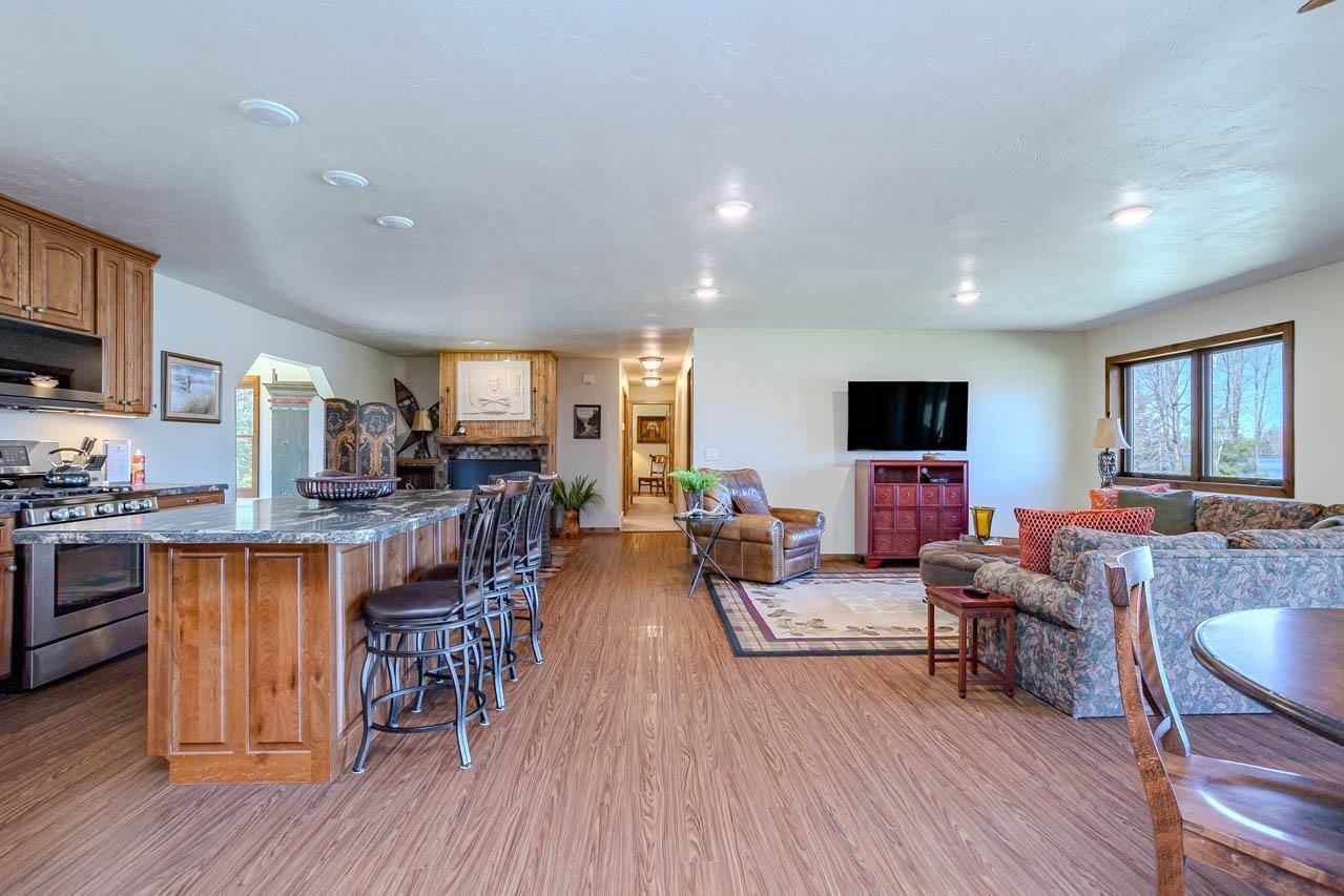 N11975 Cth Y Property Photo 6
