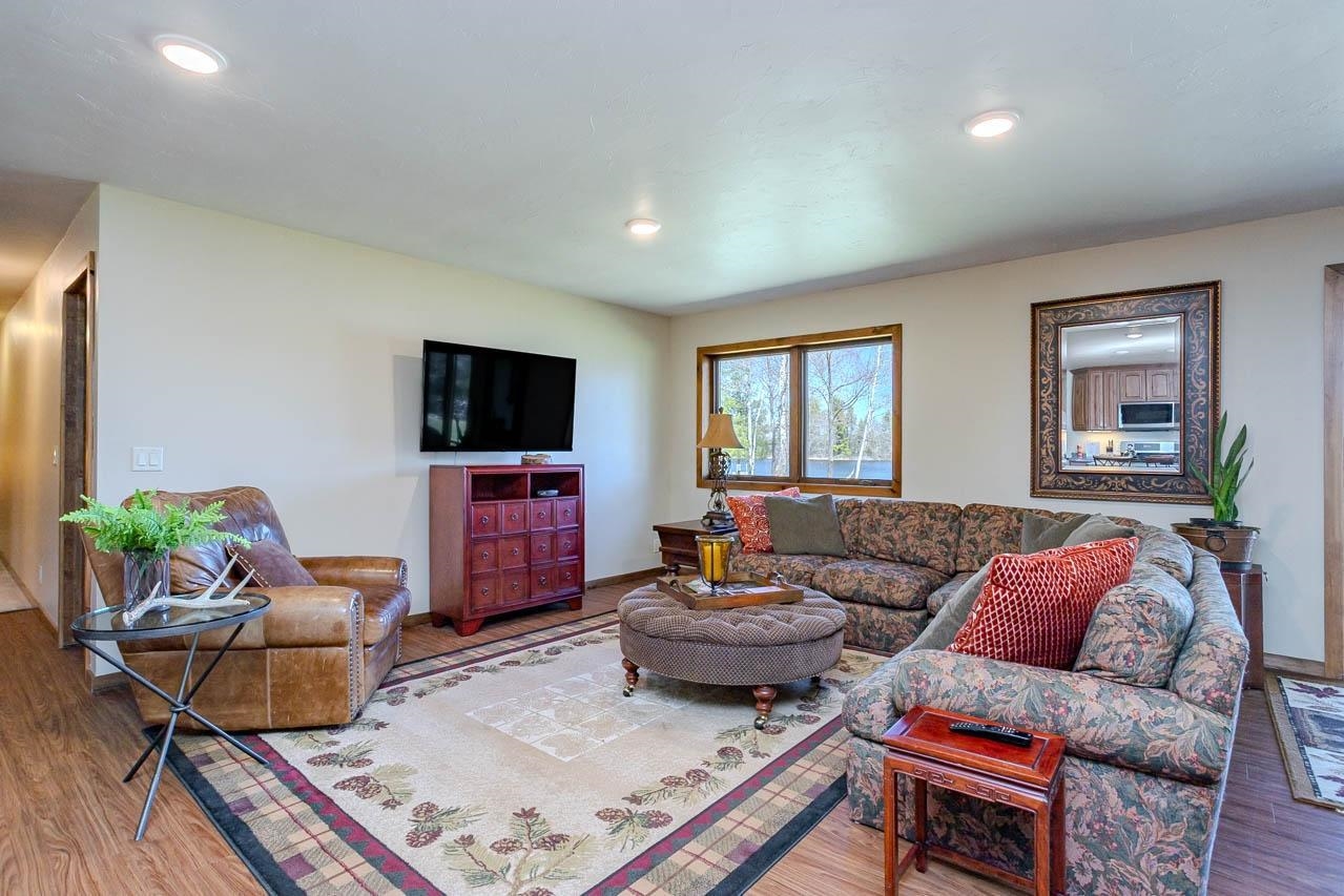 N11975 Cth Y Property Photo 9