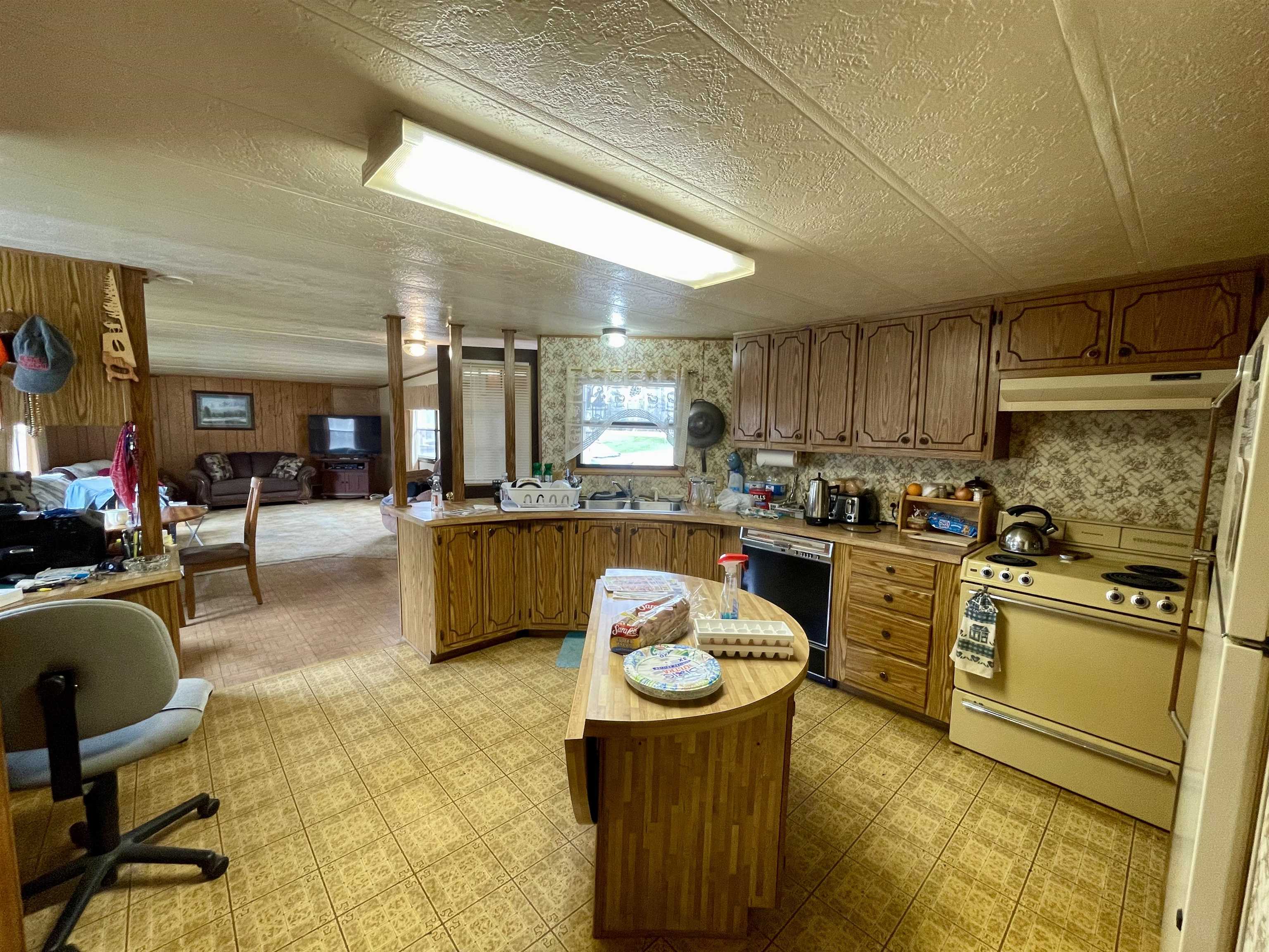 N10823 State Highway 13 Property Photo 8